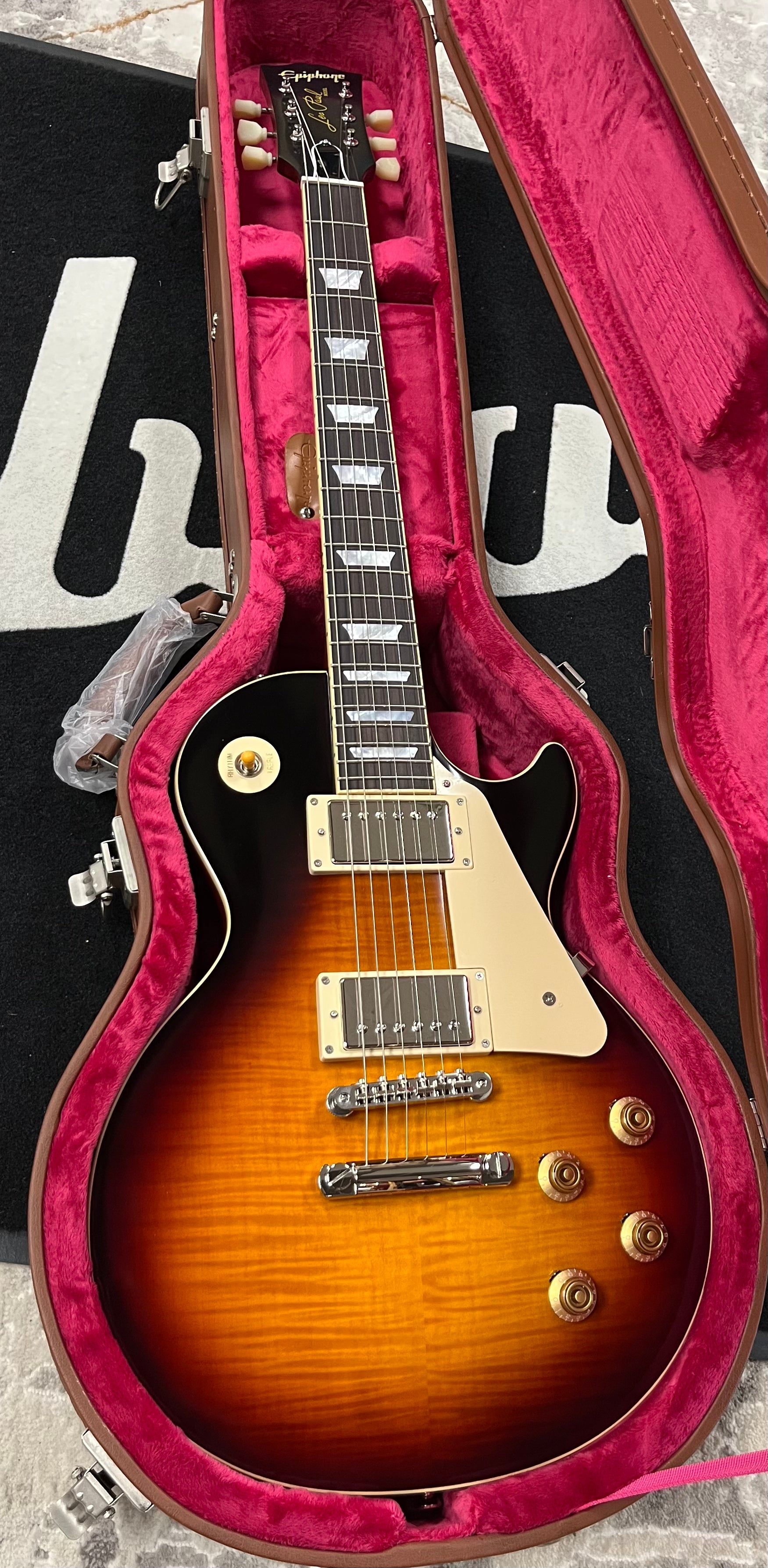 Epiphone 1959 Figured Flame Top Les Paul Standard Reissue Electric Guitar with Hardshell Case - Washed Bourbon Burst ECLPR9WBNH SERIAL NUMBER 24111522426 - 9.6 LBS