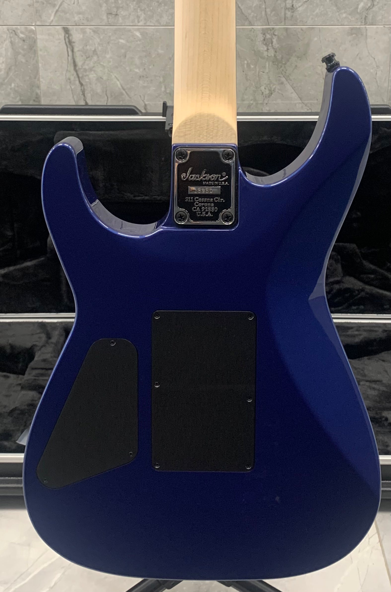 Jackson USA Custom Shop DK1 in Cobalt Blue Metal 2811002522 SERIAL NUMBER 15950 7.6 LBS
