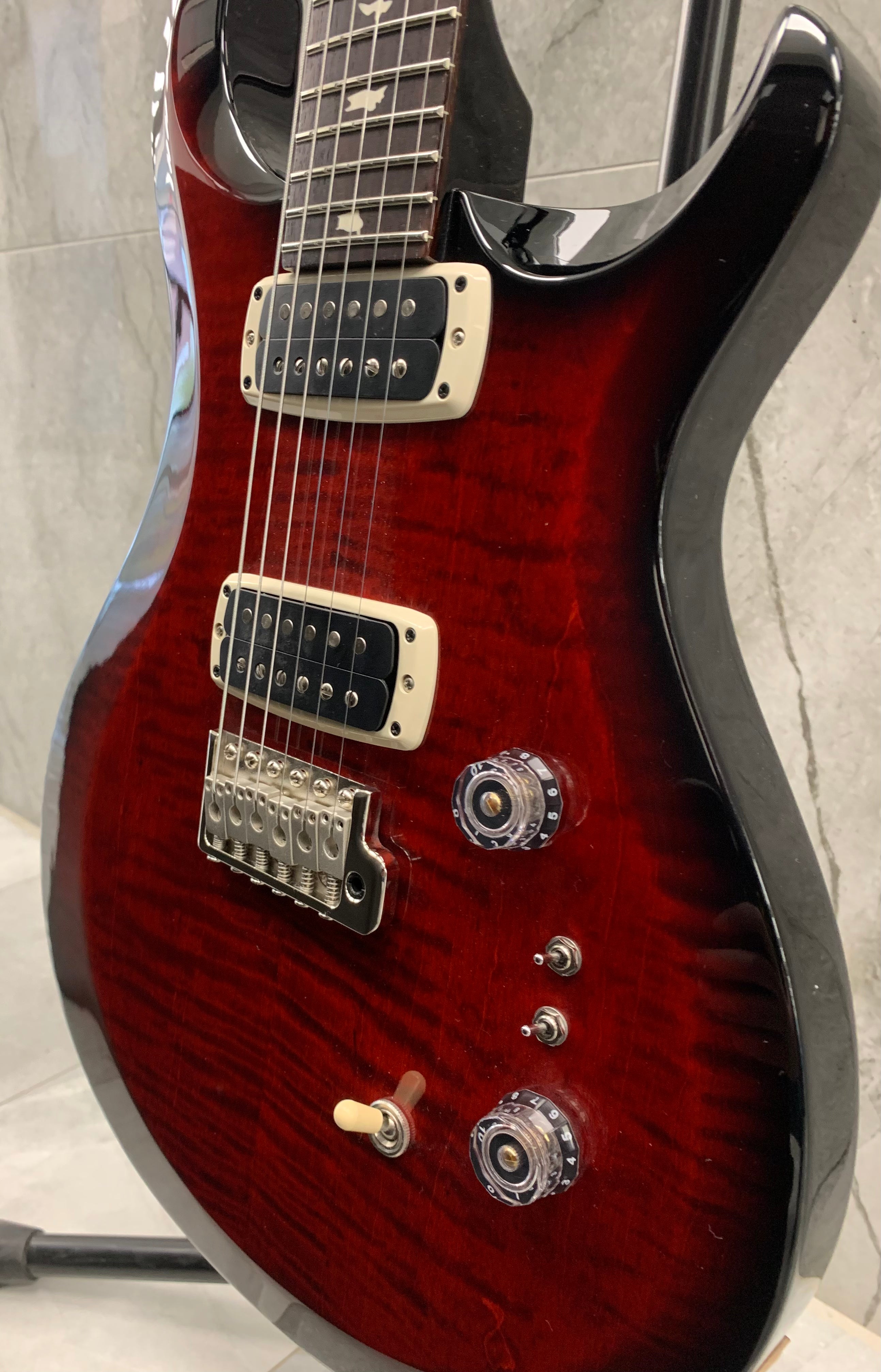 PRS Guitars USA S2 Custom 24-08 – Custom Colour – Fire Red Smokeburst 112819:CC SERIAL NUMBER S2072435
