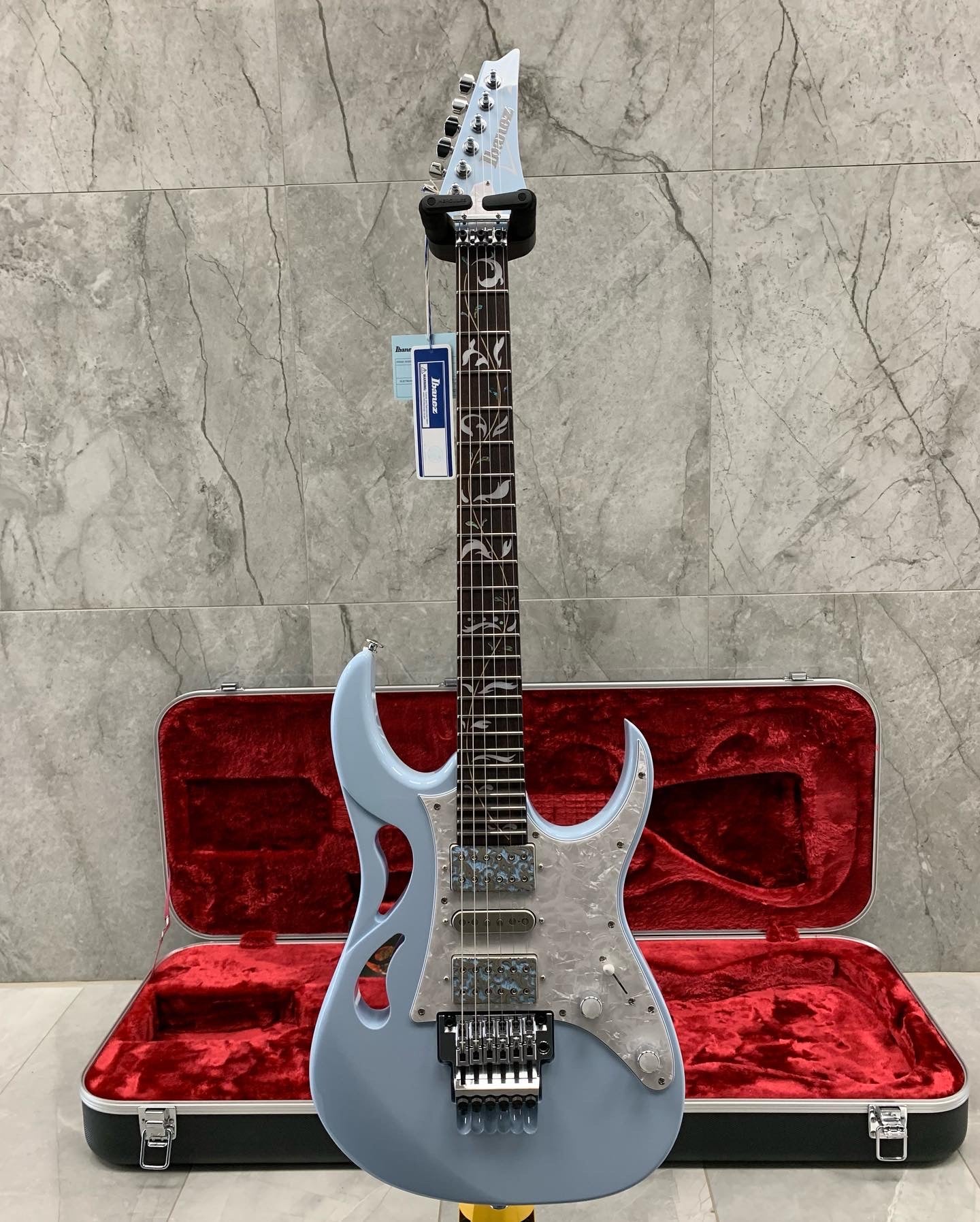 Ibanez PIA3761CBLP PIA 6 String MADE IN JAPAN Steve Vai Signature Electric Guitar Blue Powder Finish with Case