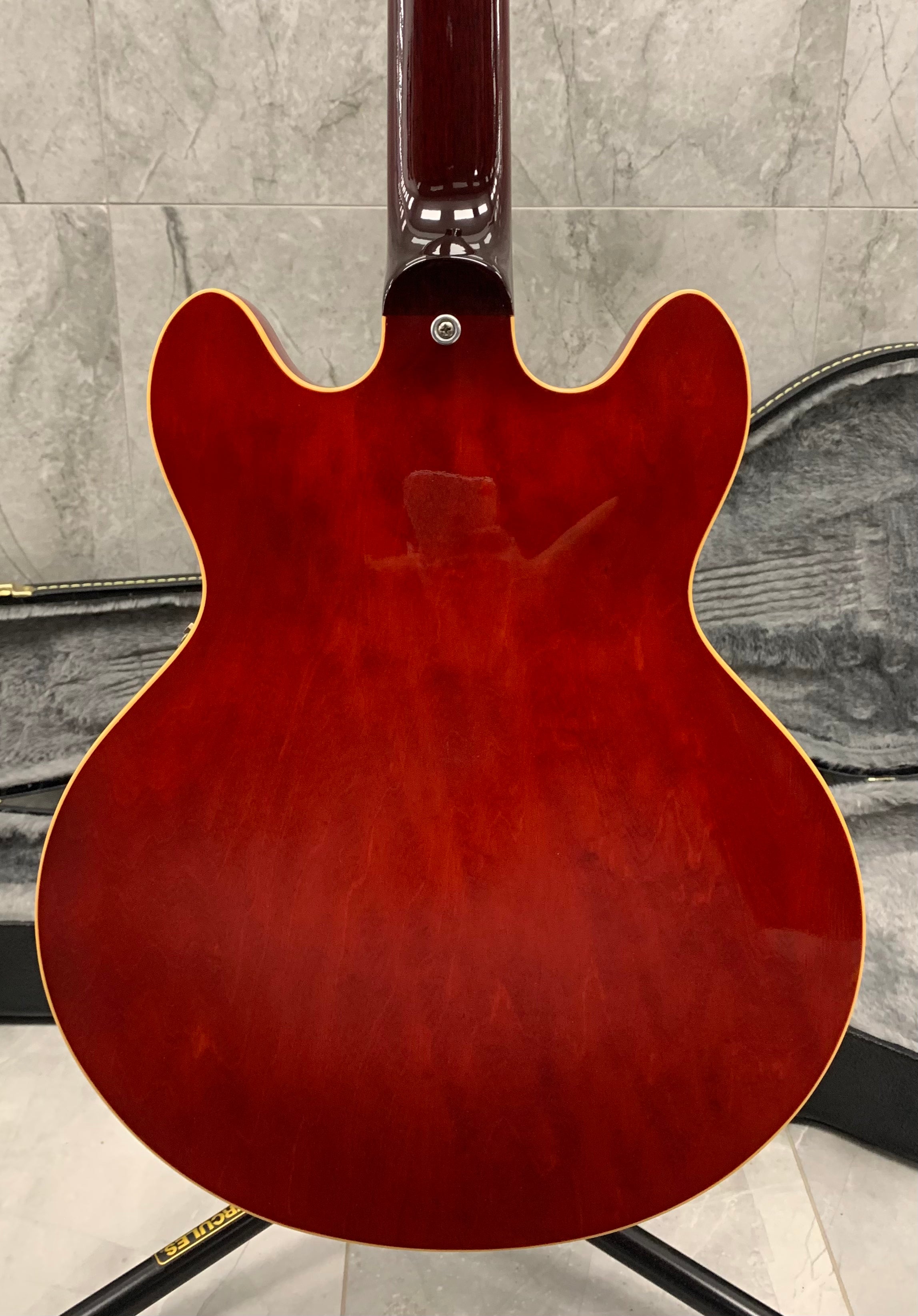 GIBSON ES 339 CHERRY GLOSS FINISH - USED 2008 - SEE PICTURES FOR DETAILS SERIAL NUMBER CS80792 - 8.0 LBS