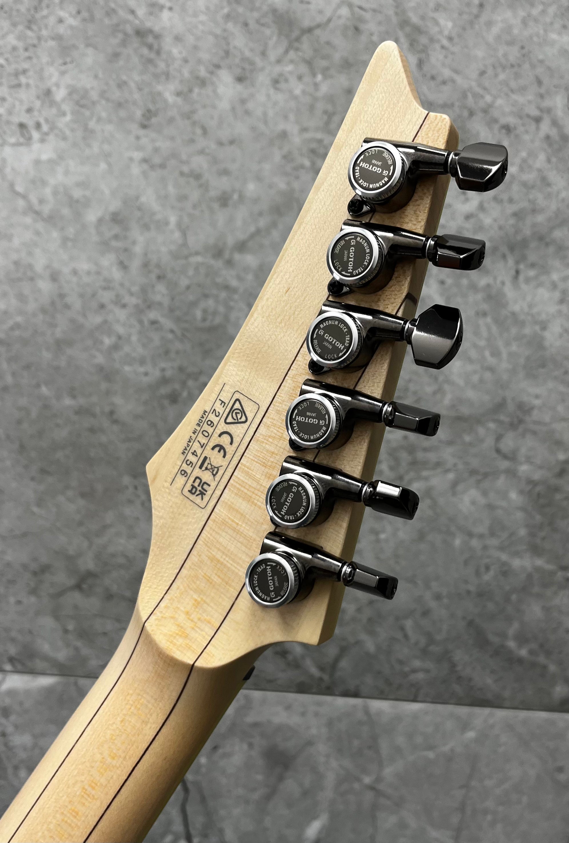 Ibanez RG Prestige Made in Japan 6 string Electric Guitar w/Case - Royal Plum Burst RG652AHMFXRPB SERIAL NUMBER F2607456 - 6 LBS 14 OZ