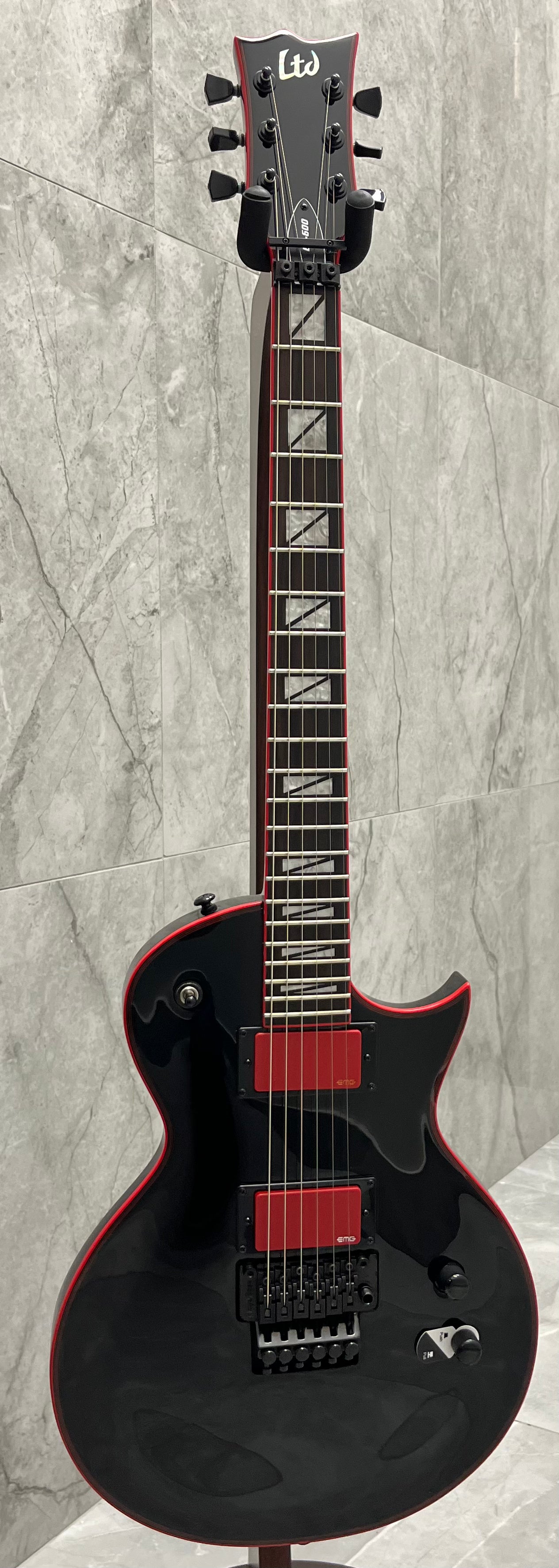 ESP LTD Guitars GARY HOLT LGH600BLK MINT OPEN BOX SERIAL NUMBER W23040677 - 7 LBS 4 OZ