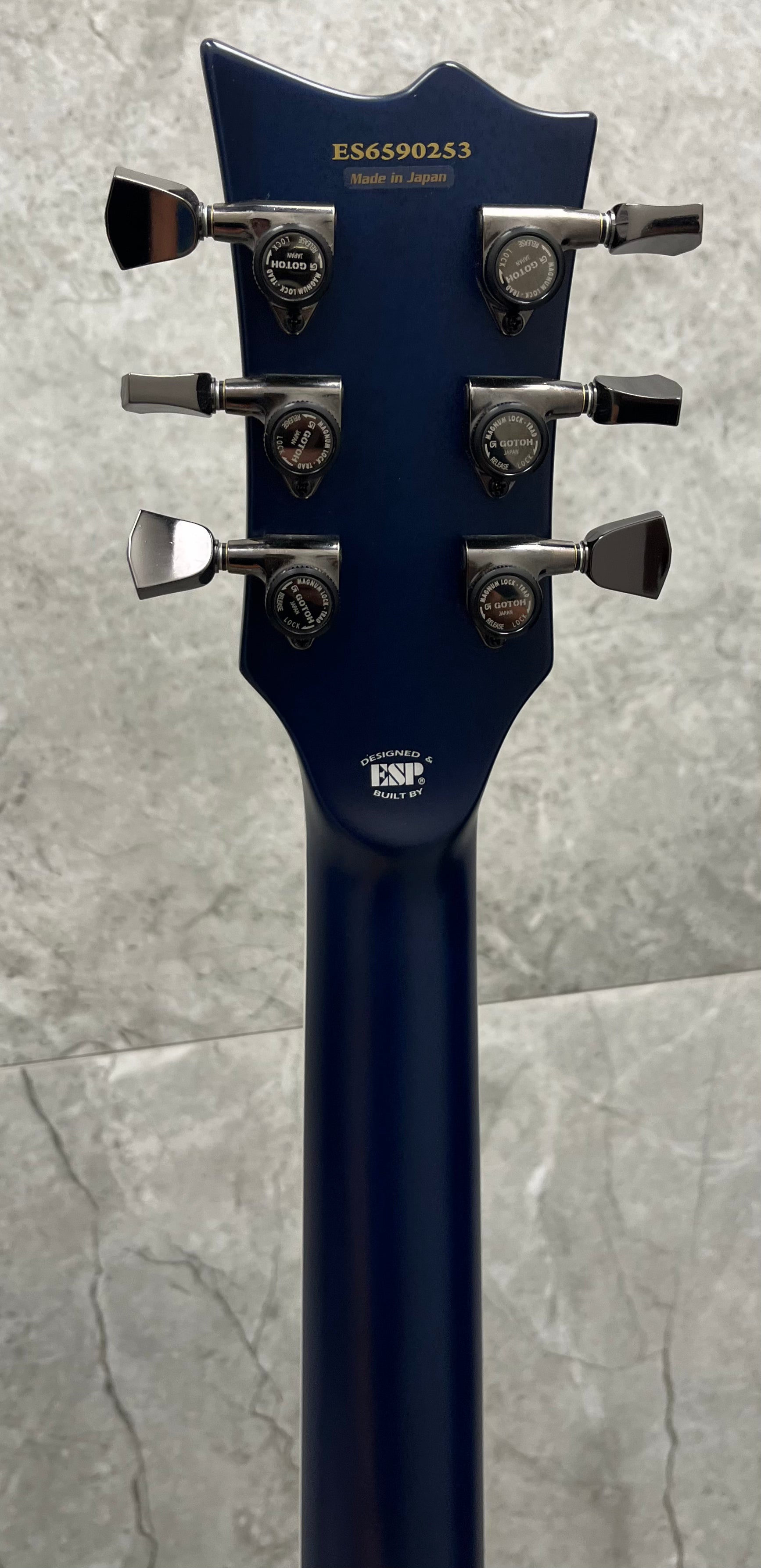 ESP E-II Eclipse Guitar MADE IN JAPAN Blue Natural Fade EIIECBMBLUNFD PLAYER GRADE SERIAL NUMBER ES6590253 - 8 LBS 4 OZ