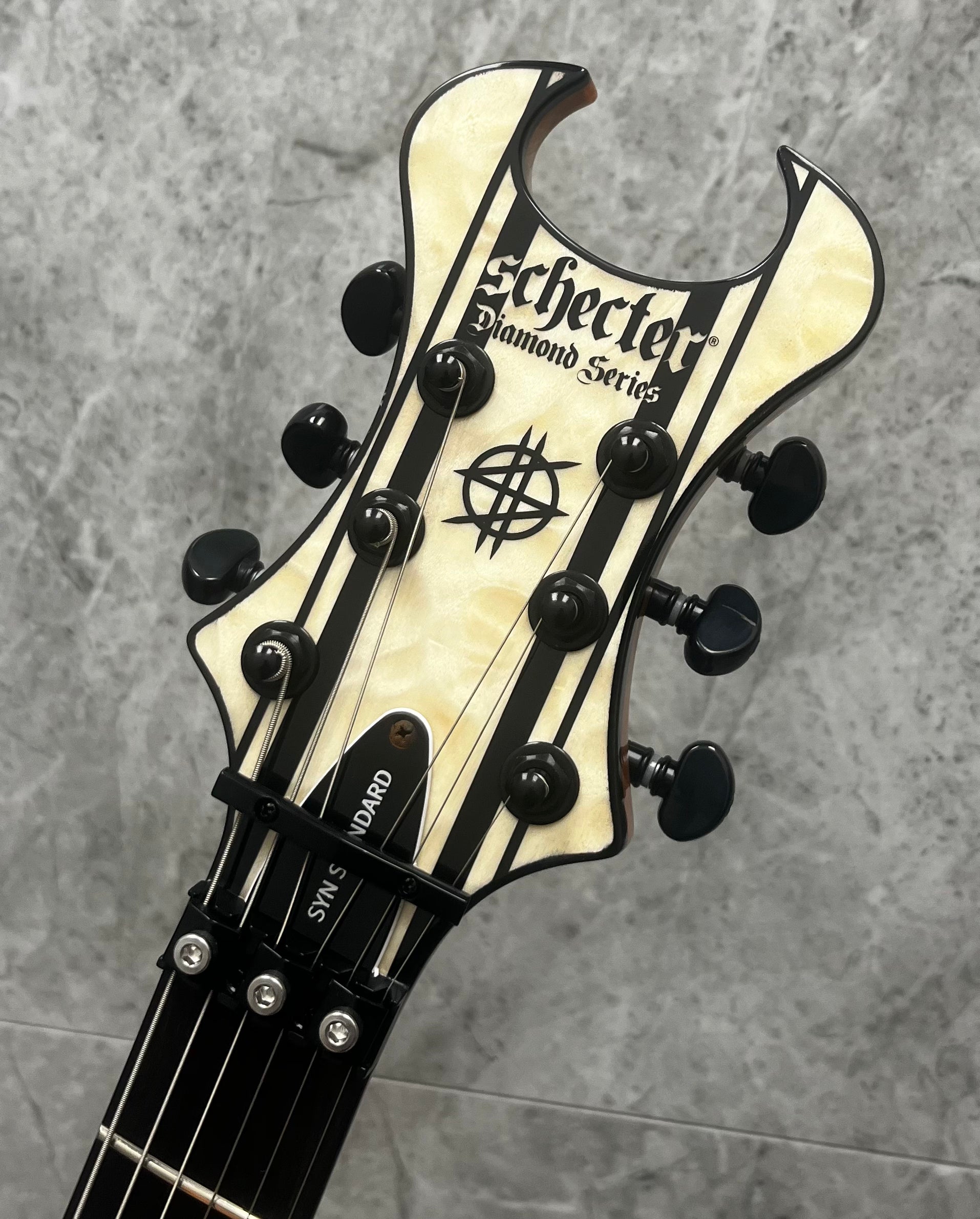 Schecter Synyster Standard Plus Gloss Natural 1752-SHC SERIAL NUMBER IM25120585 - 8 LBS 6 OZ