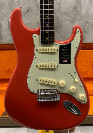 Fender American Vintage II 1961 Stratocaster Rosewood Fingerboard, Fiesta Red 0110250840