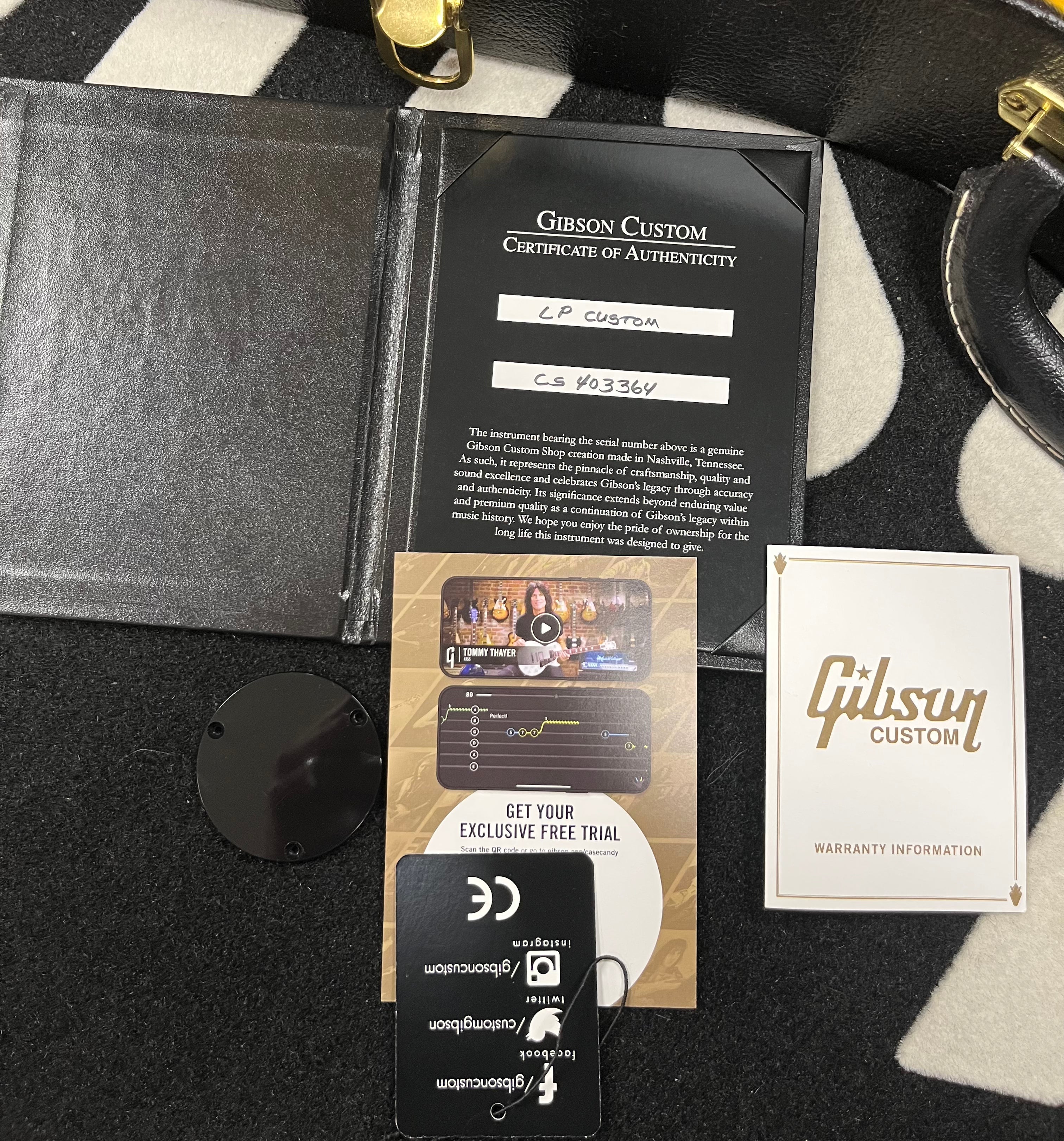 Gibson USA Custom Shop Les Paul Custom w/ Ebony Fingerboard Gloss Ebony LPCE-EBGH SERIAL NUMBER CS403364 - 10.4 LBS