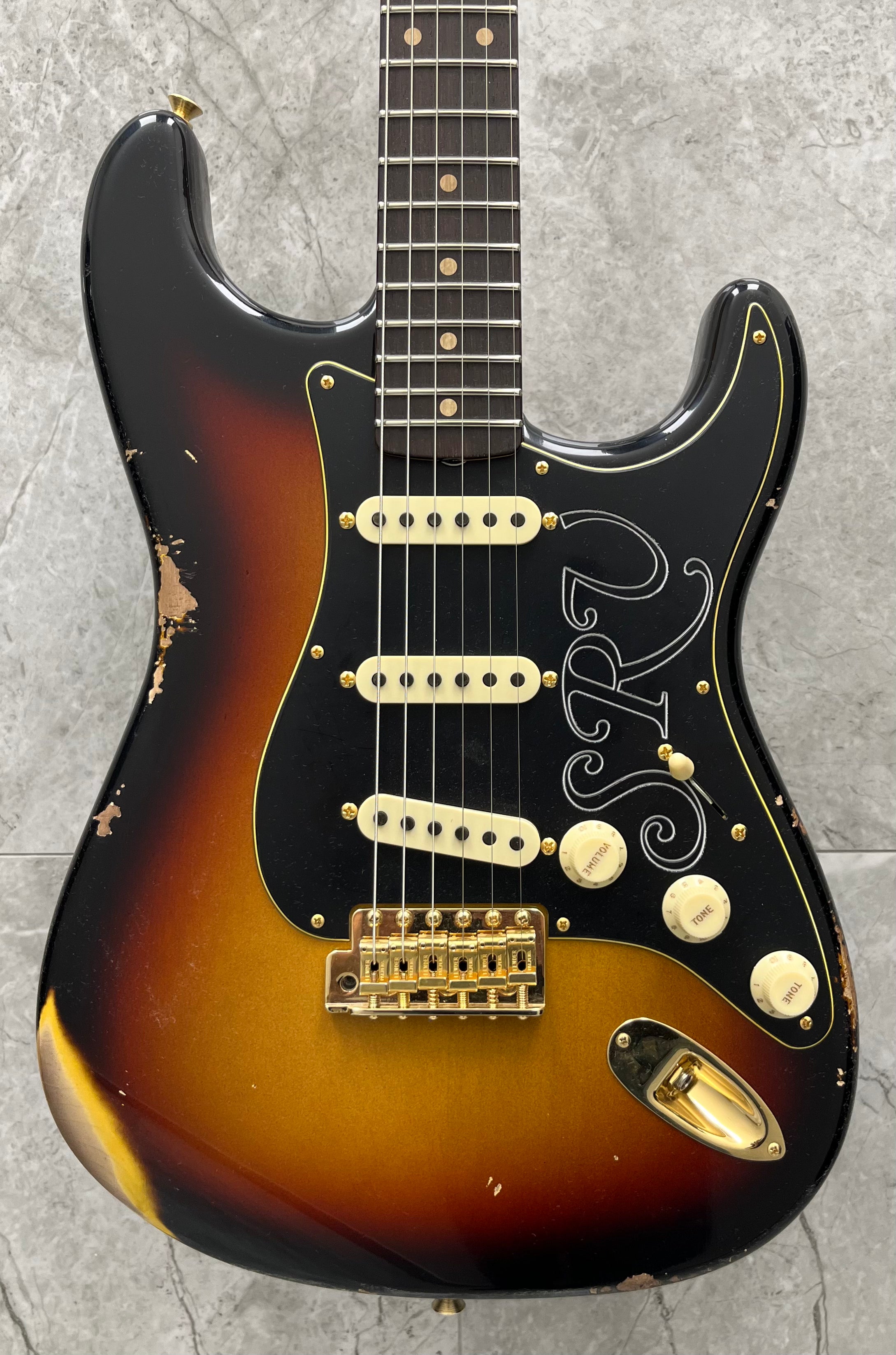 Fender Custom Shop SRV Stevie Ray Vaughan Signature Stratocaster Relic with Closet Classic Hardware, Rosewood Fingerboard, Faded 3-Color Sunburst 9235001087 SERIAL NUMBER CZ2585727 - 7.8 LBS