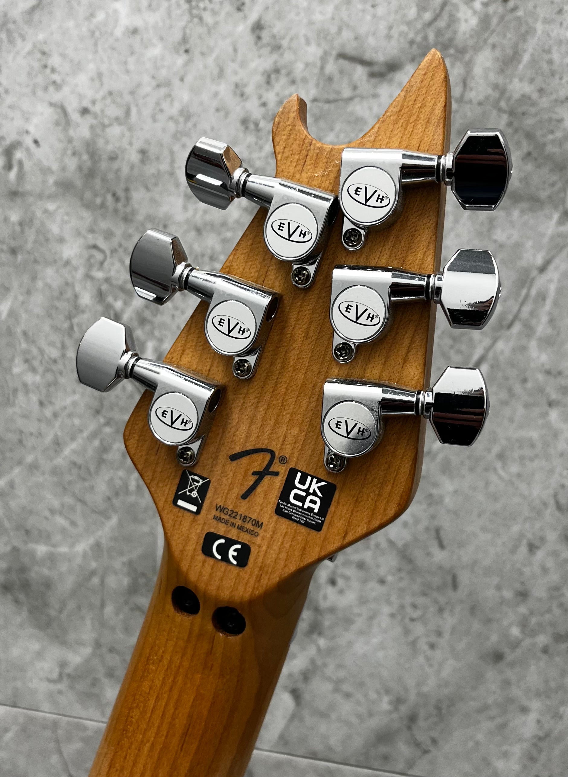 EVH Wolfgang Special QUILTED MAPLE -  Baked Maple Fingerboard Solar 5107701596 SERIAL NUMBER WG22187QM - 8 lbs 5 oz
