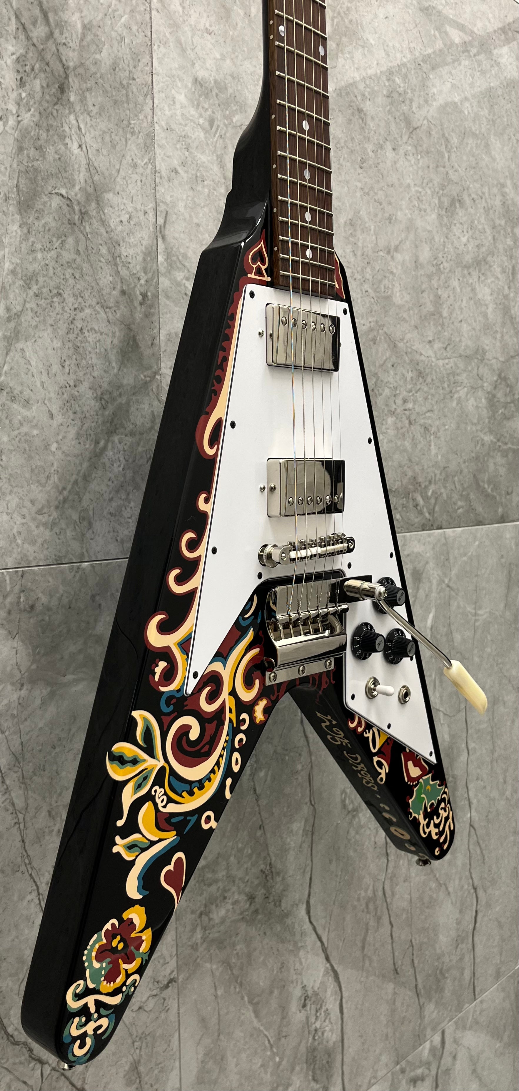 Epiphone Inspired by Gibson Custom Jimi Hendrix Love Drops Flying V - Limited Edition ECJHFVEBNH SERIAL NUMBER 24101523345 - 7.2 LBS