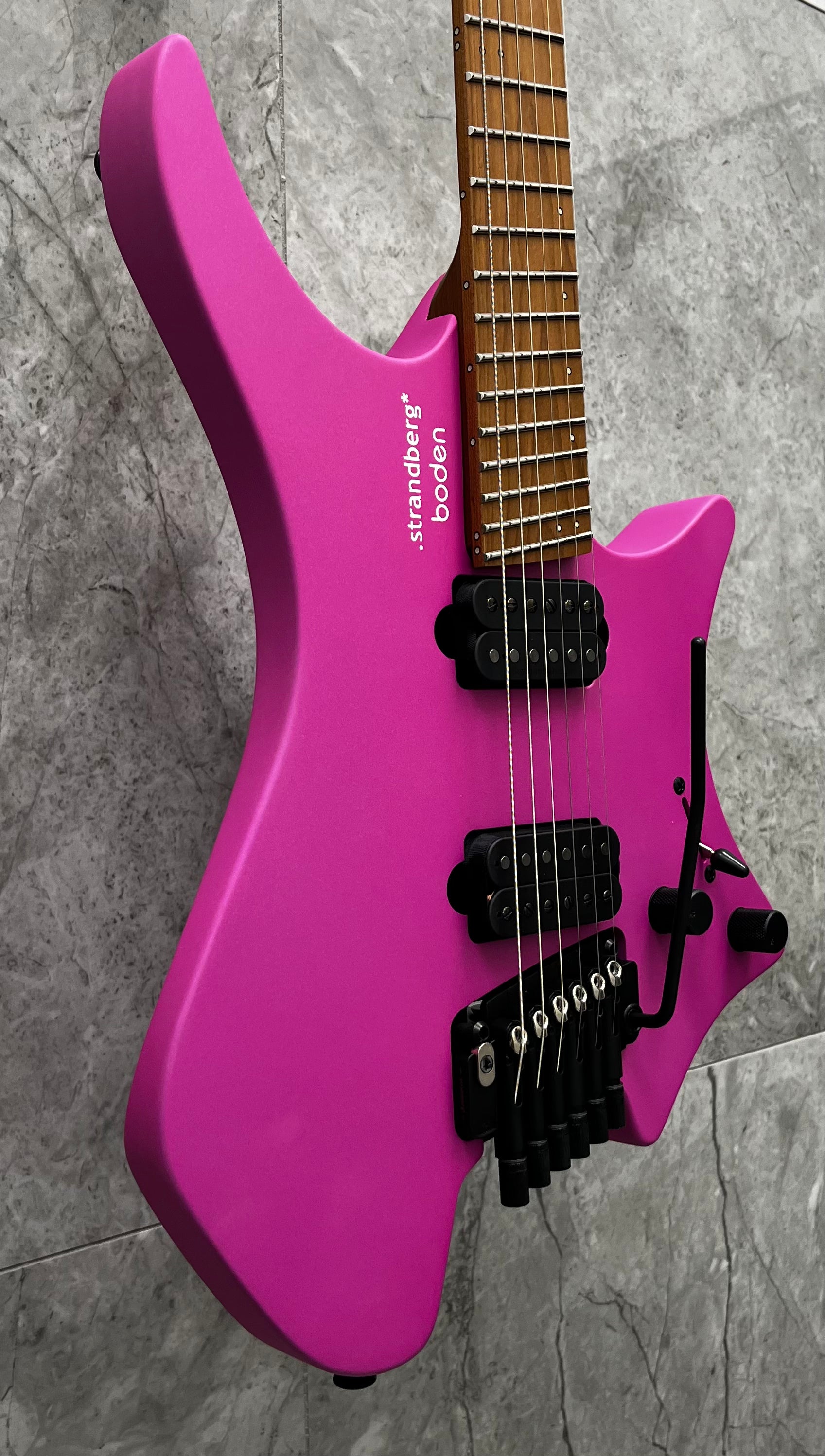 Strandberg Boden Standard N2.6T Electric Fuchsia Metallic BD6TCT-25S2-G1-EFAM SERIAL NUMBER C2515060 - 5 LBS 7 OZ
