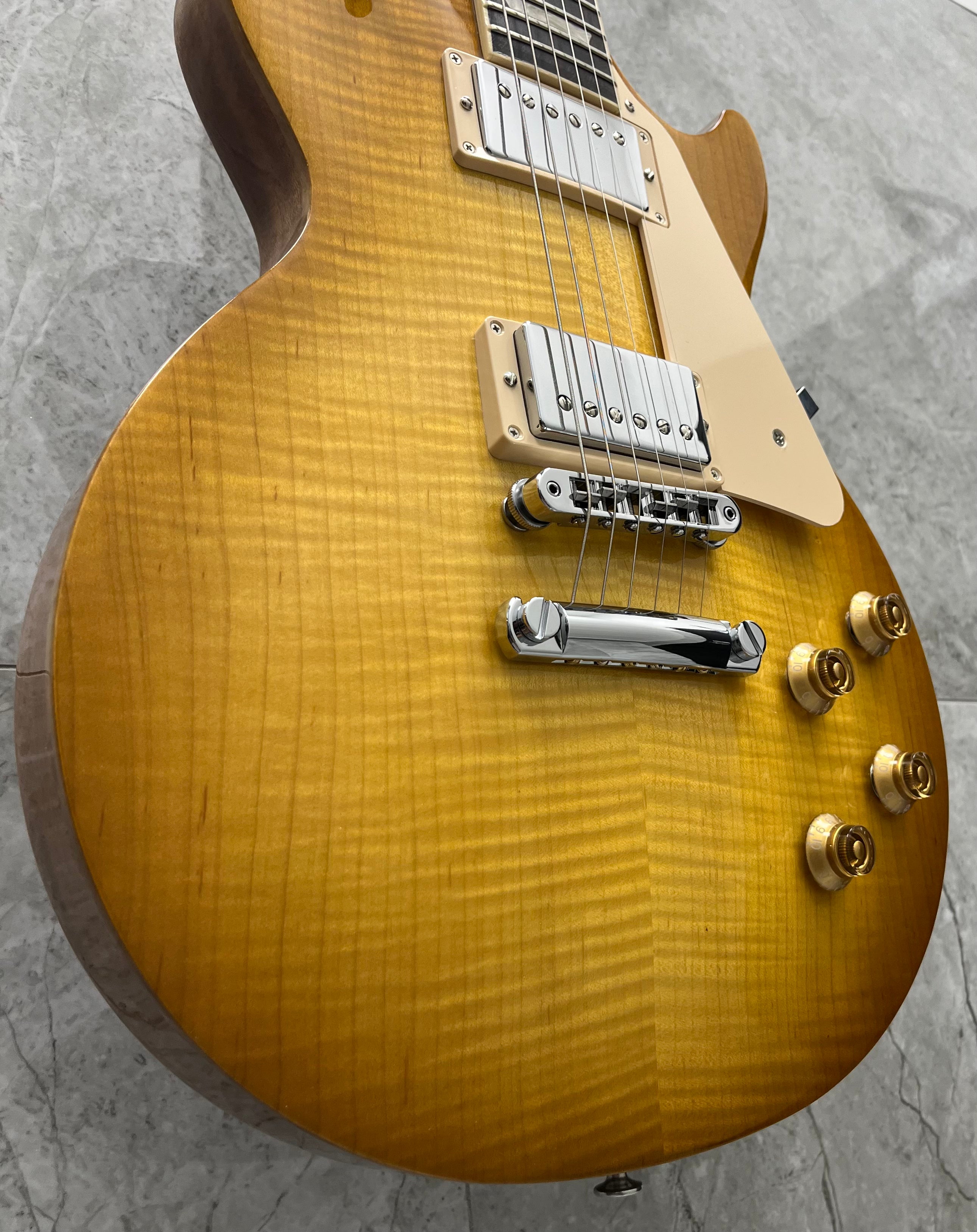 Gibson USA Les Paul Studio Session Electric Guitar with Softshell Case - Honey Burst LPSTAA01HBCH SERIAL NUMBER 224940242 - 8.0 LBS