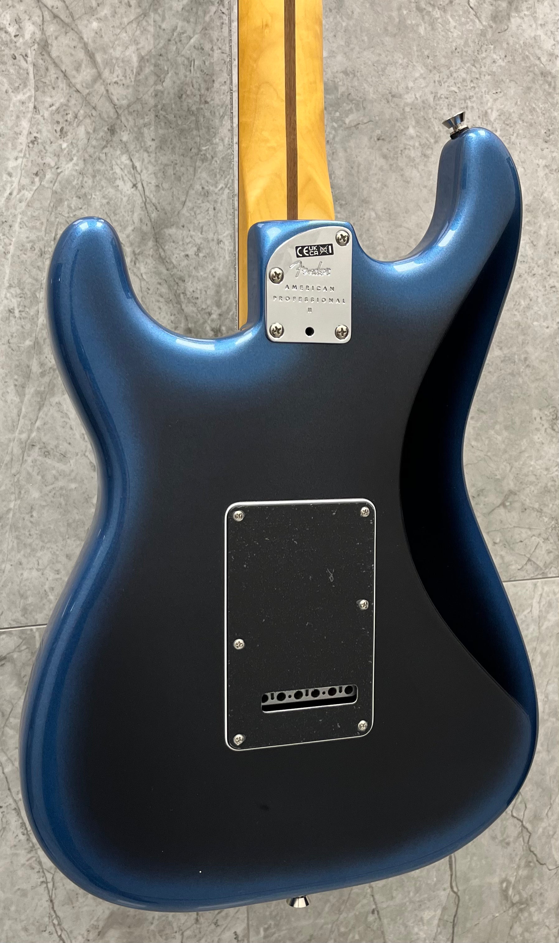Fender American Professional II Stratocaster HSS Rosewood Fingerboard Dark Night 0113910761 SERIAL NUMBER US24049667 - 7.8 LBS