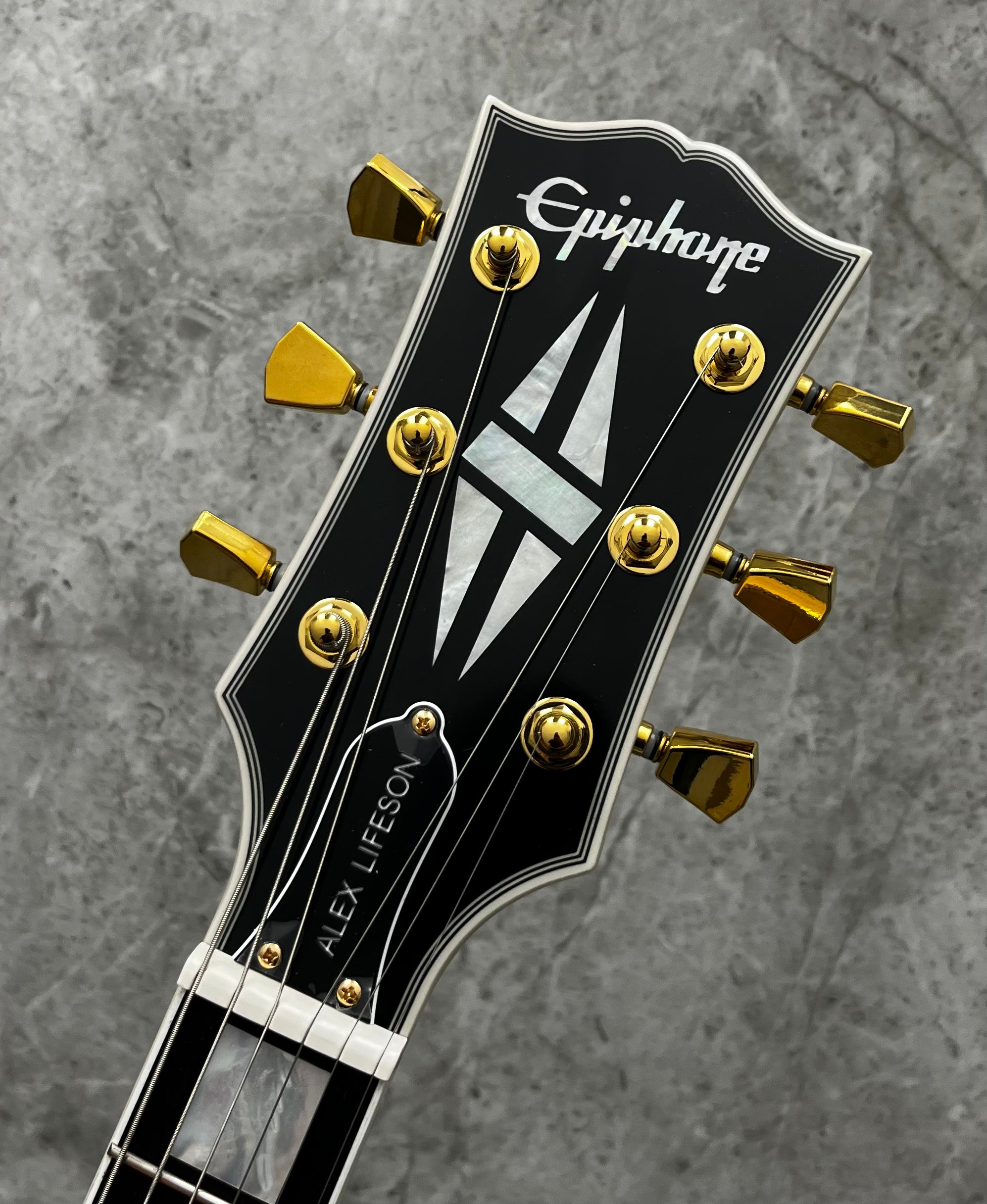 Epiphone Inspired by Gibson Custom Alex Lifeson 1976 ES-355 ES355 Reissue W/ HARDSHELL CASE ECAL355AWGM SERIAL NUMBER 25121510932 - 10 LBS 4 OZ