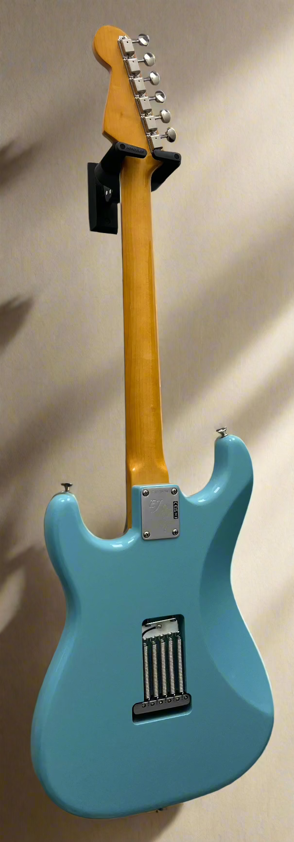 Fender USA Eric Johnson Stratocaster, Rosewood Fingerboard, Tropical Turquoise 0117700897 SERIAL NUMBER ES23824 - 7.6 LBS