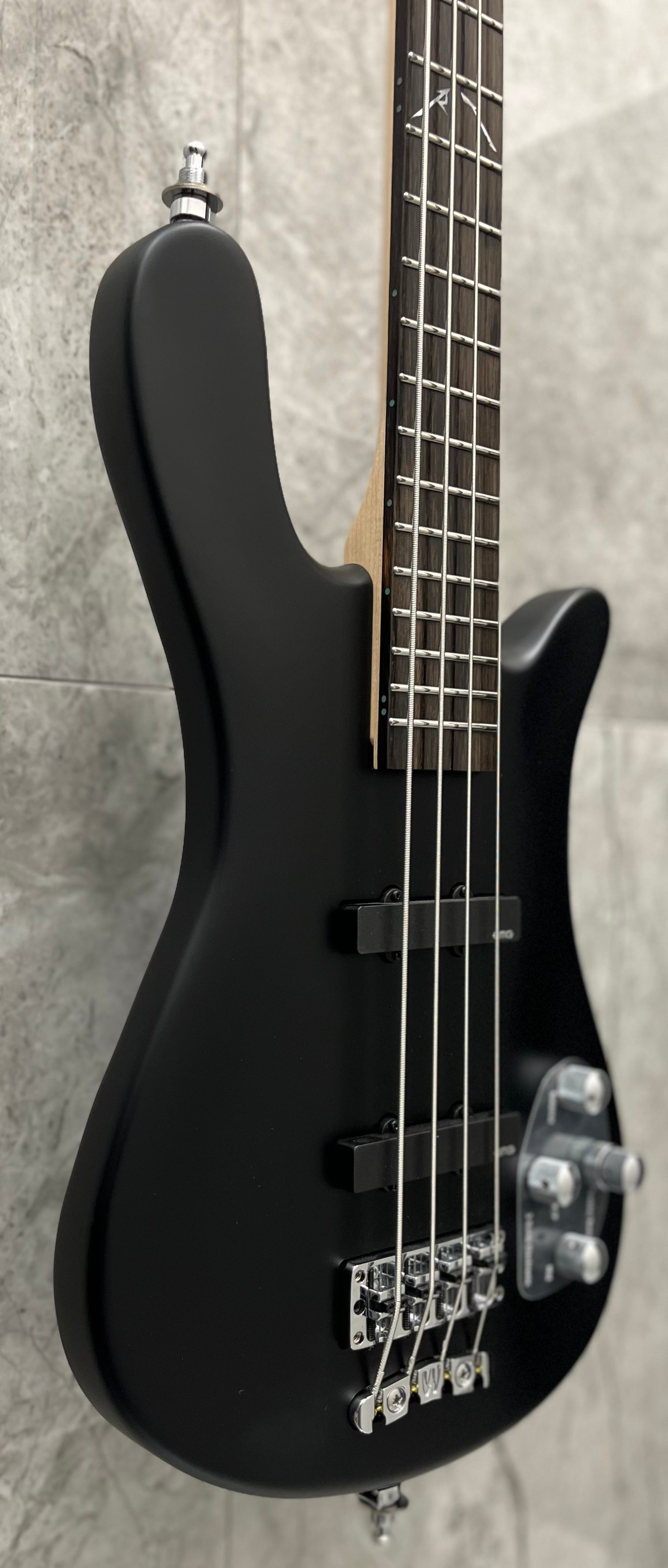 Warwick RockBass Artist Line Robert Trujillo METALLICA 4 String - Solid Black Satin BA194493AAALDFR
