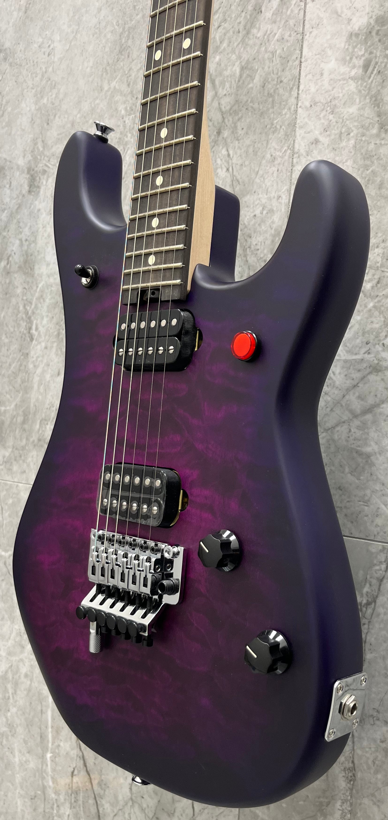 EVH 5150 Series Deluxe QM QUILTED MAPLE Ebony Fingerboard Purple Daze Satin Finish 5108002535 SERIAL NUMBER EVH2113617 - 7 LBS 1 OZ MINT PRE OWNED SPECIAL