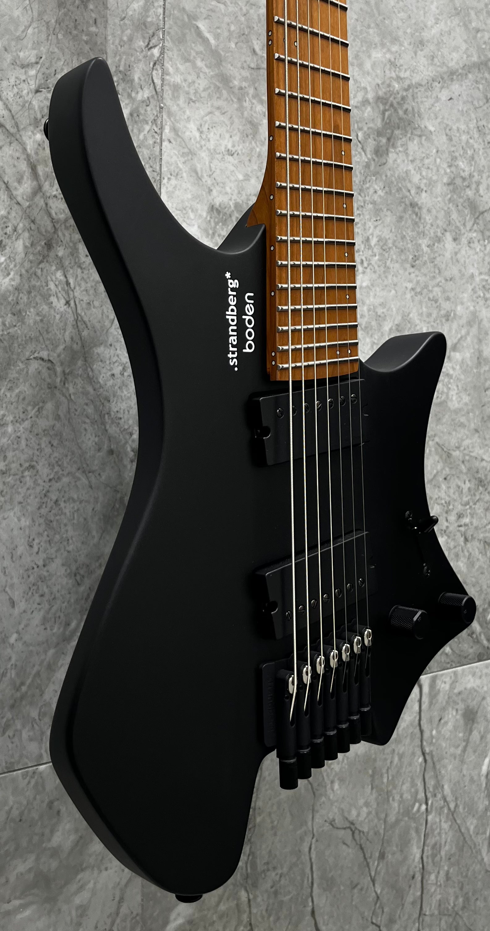 Strandberg Boden Standard N2.7 7 String Black Satin Metallic BD7HCT-25S2-G1-BSNM SERIAL NUMBER C2516977 - 5 LBS 9 OZ