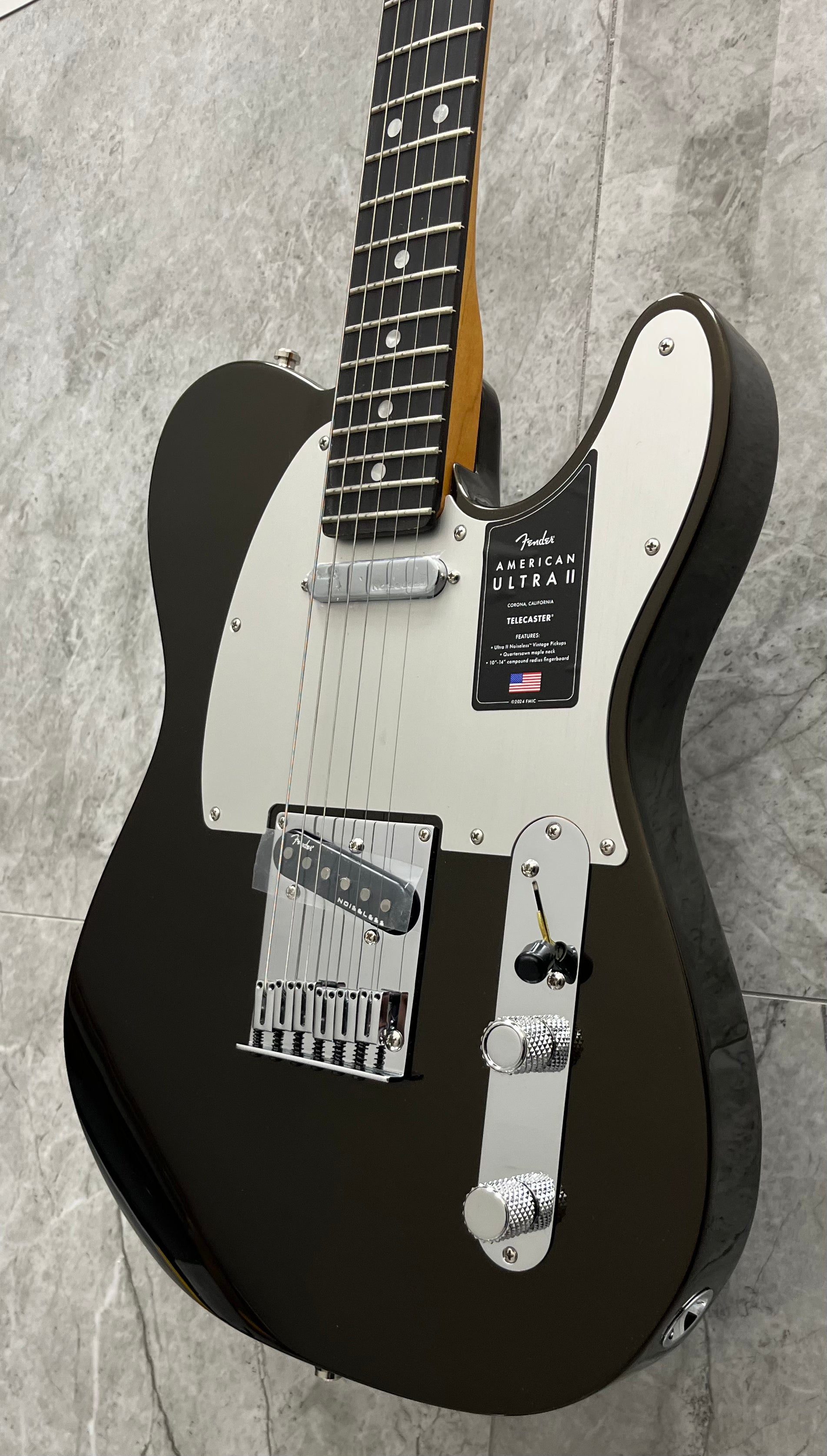 Fender American Ultra II Telecaster Ebony Fingerboard, Texas Tea
