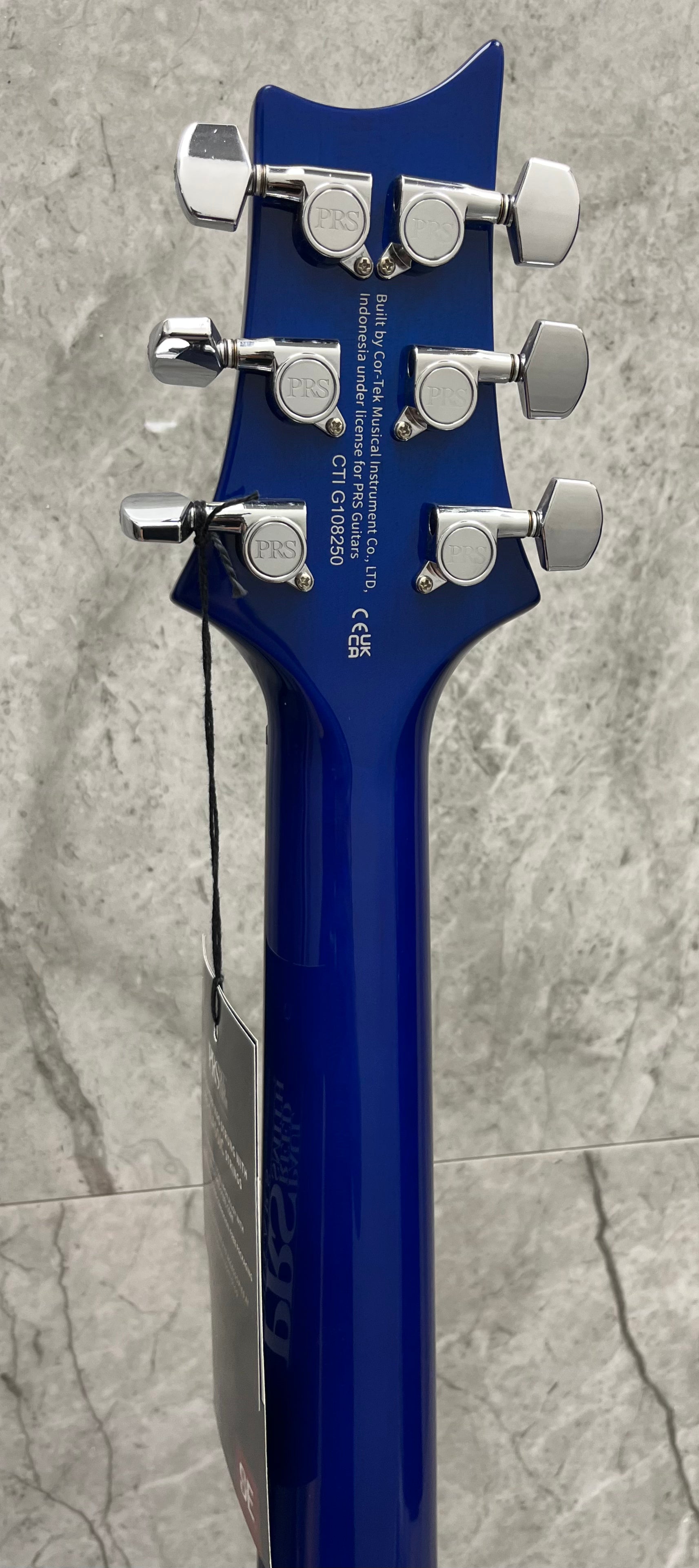 PRS GUITARS SE Custom 24 W/ GIG BAG Lake Blue 108193:LB SERIAL NUMBER CTIG108250 - 7 LBS 10 OZ