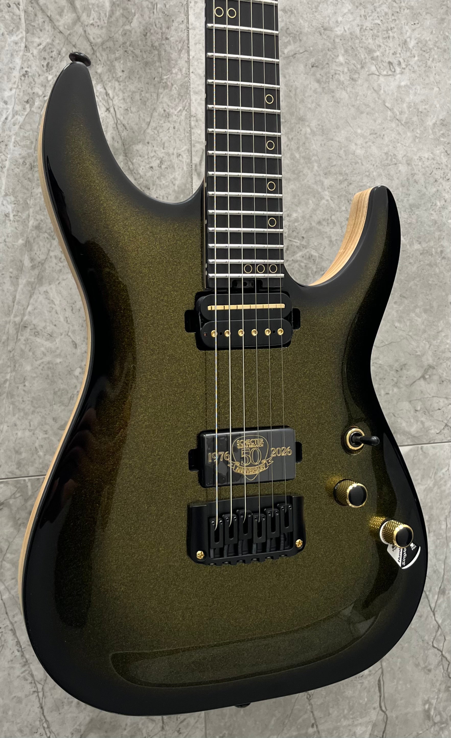Schecter C-1 50th Anniversary 50th Gold Burst 4135-SHC