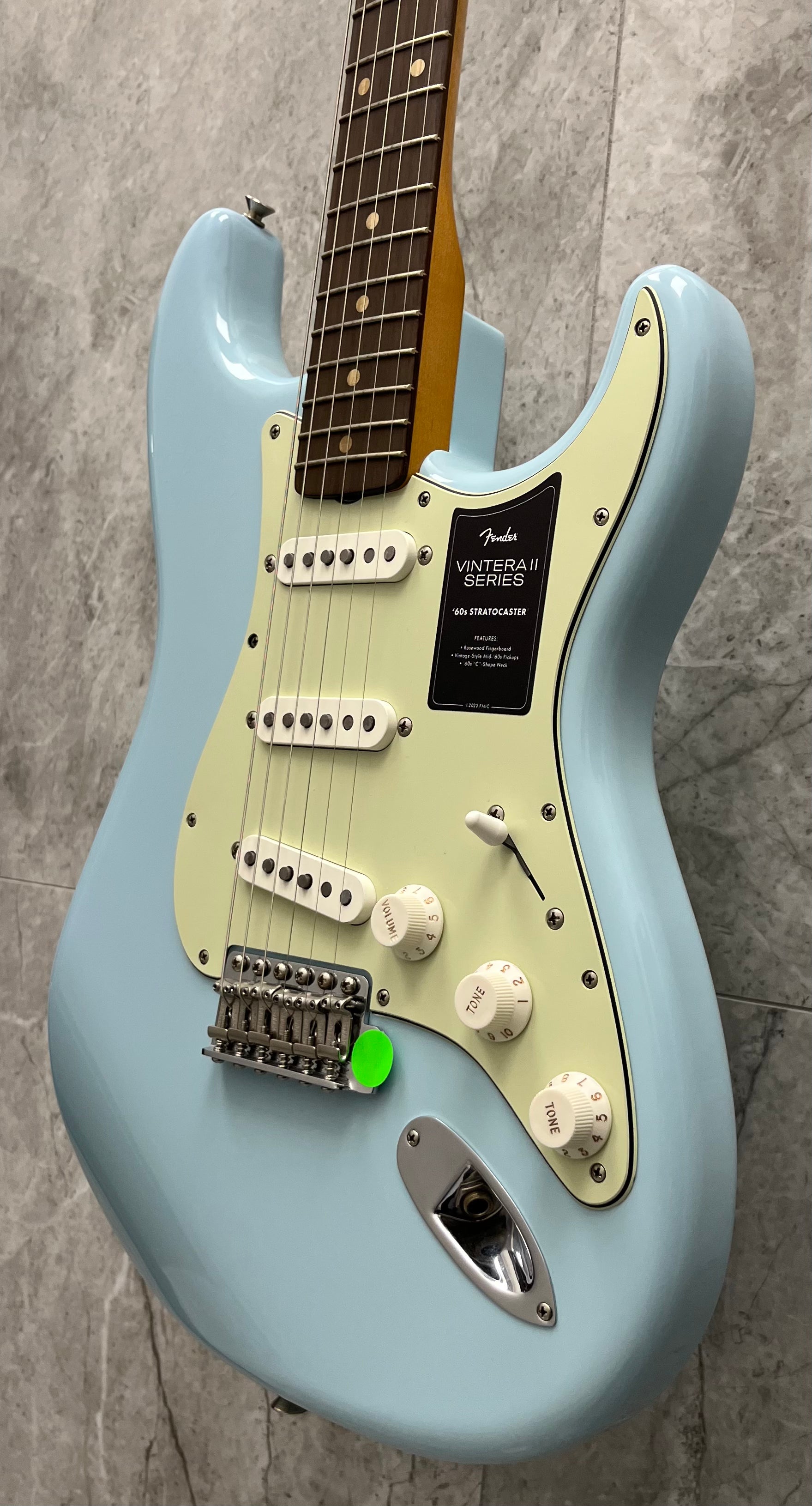 Fender LIMITED EDITION Vintera II Road Worn 60s Stratocaster