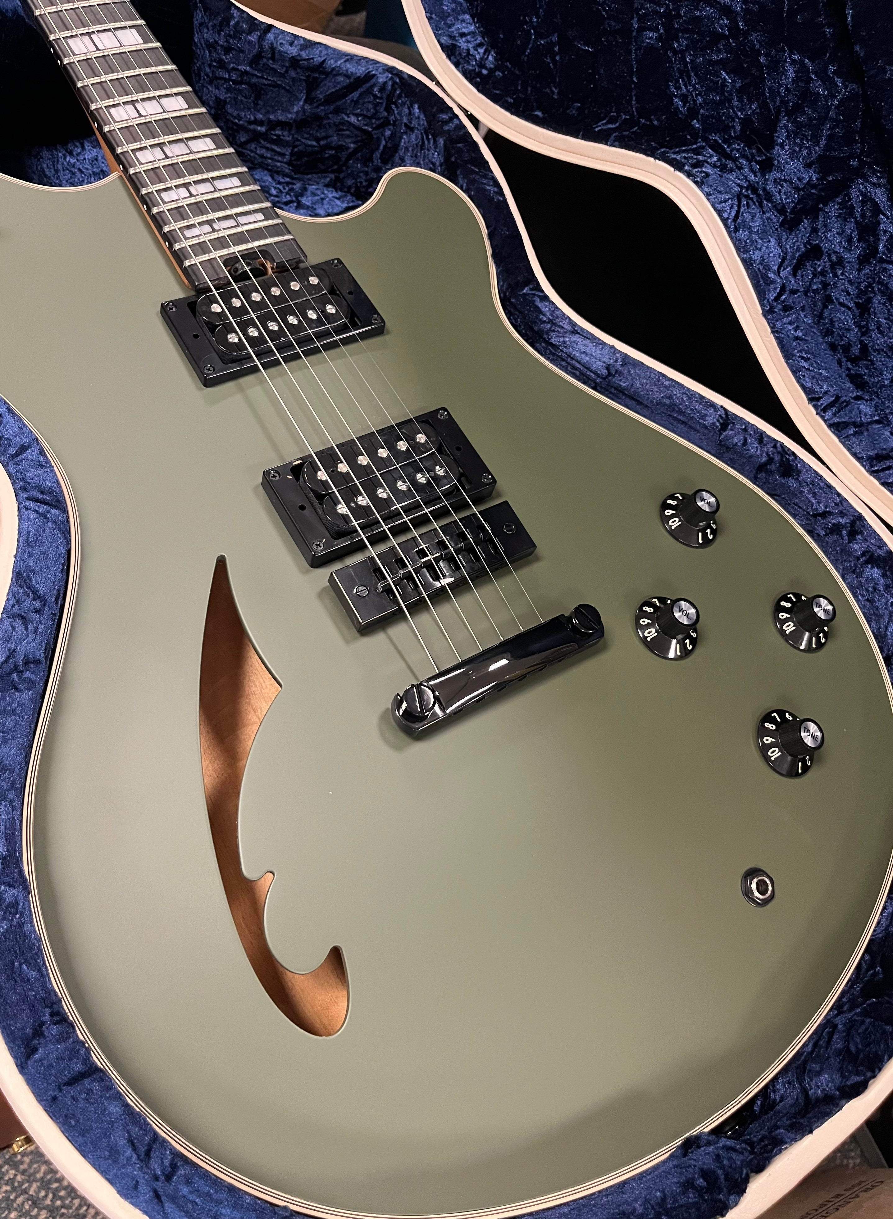 EVH SA-126 Special Matte Army Drab 5107726820