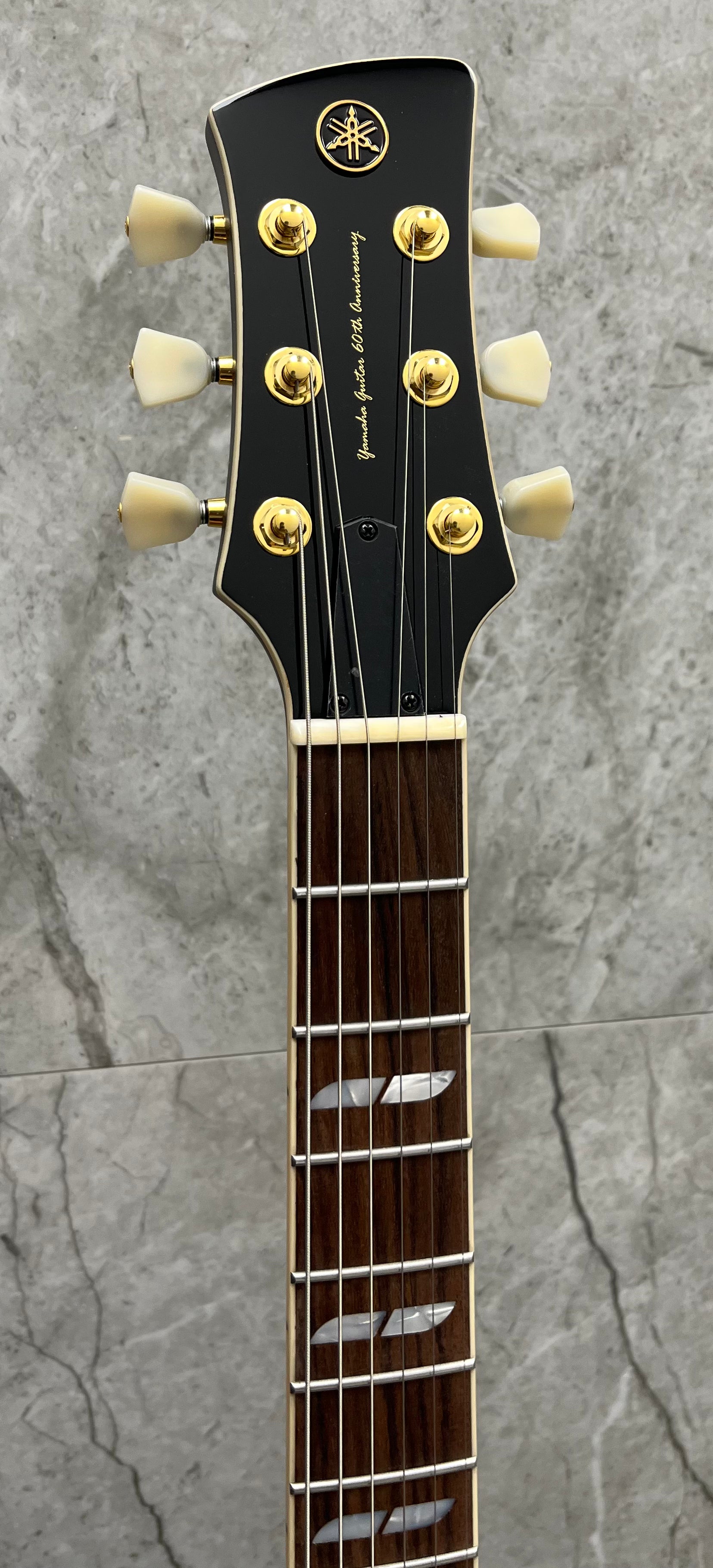 YAMAHA LIMITED EDITION #14 OF 200 REVSTAR 60TH ANNIVERSARY MODEL MADE IN JAPAN NOBLE BLACK BURST RSP20B SERIAL NUMBER ILM550E - 8 LBS 1 OZ