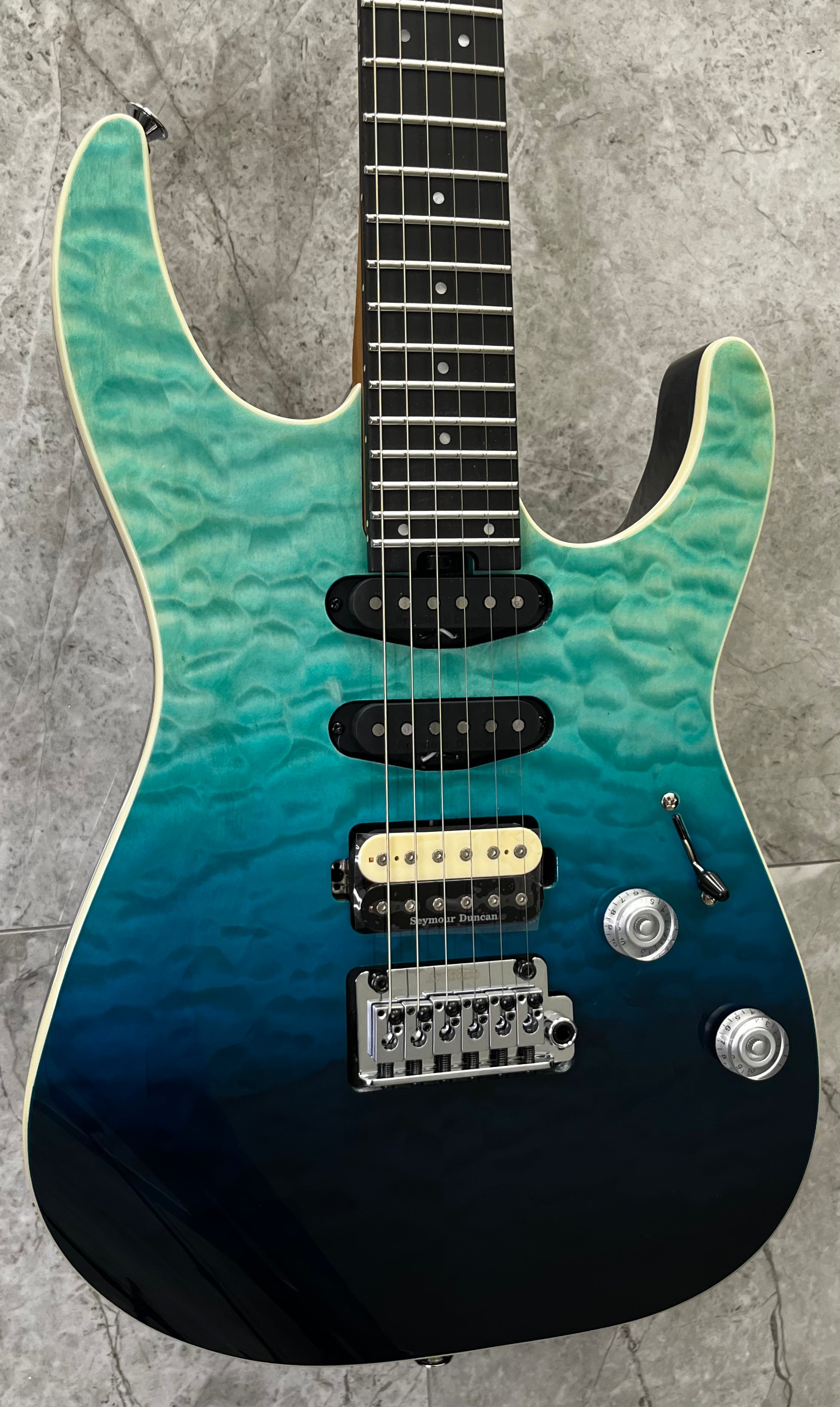 Charvel Pro-Mod Plus Dinky DK24 HSS 2PT EB QM, Ebony Fingerboard, Blue Curaçao 2972813546 SERIAL NUMBER ICC2601378 - 7 LBS 1 OZ