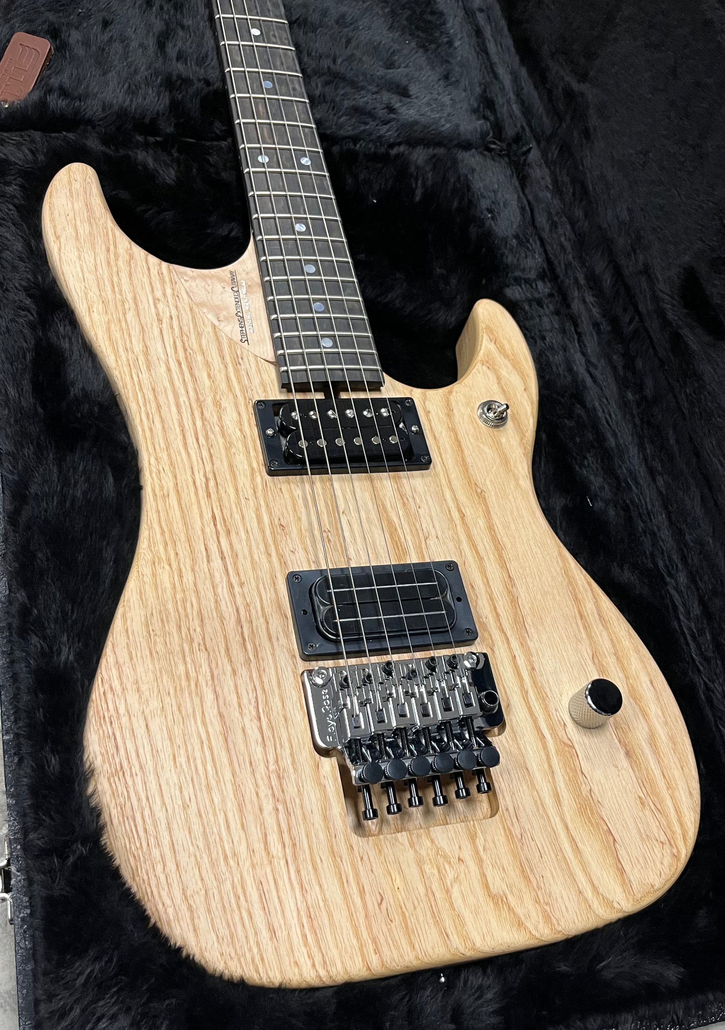 Washburn USA N4 Nuno Bettencourt Swamp Ash Natural Matte Finish N4ESANM-D SERIAL NUMBER 2509524 - 6 LBS 10 OZ