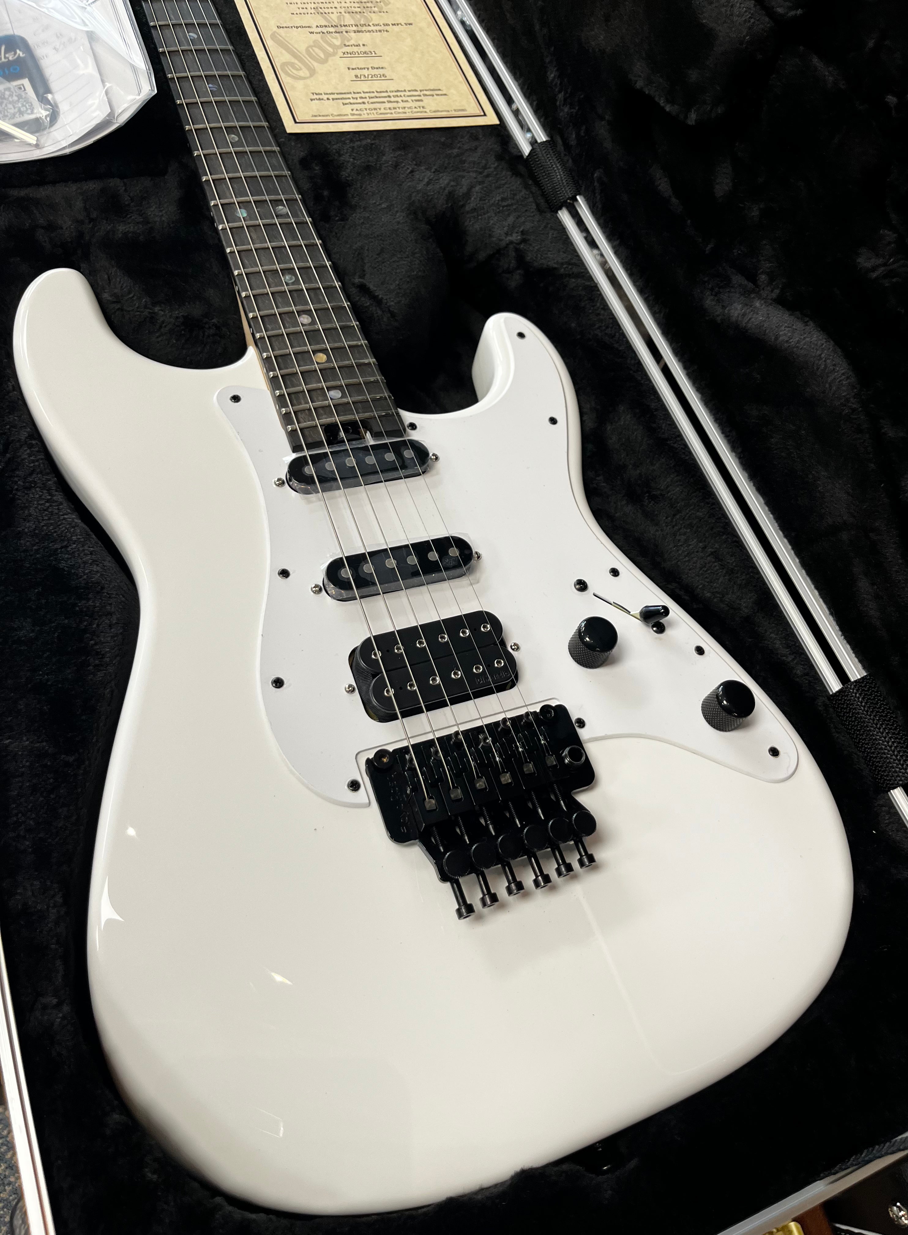 Jackson USA CUSTOM SHOP Adrian Smith San Dimas DK, Ebony Fingerboard, Snow White 2805053876 SERIAL NUMBER 010631 - 8 LBS 6 OZ