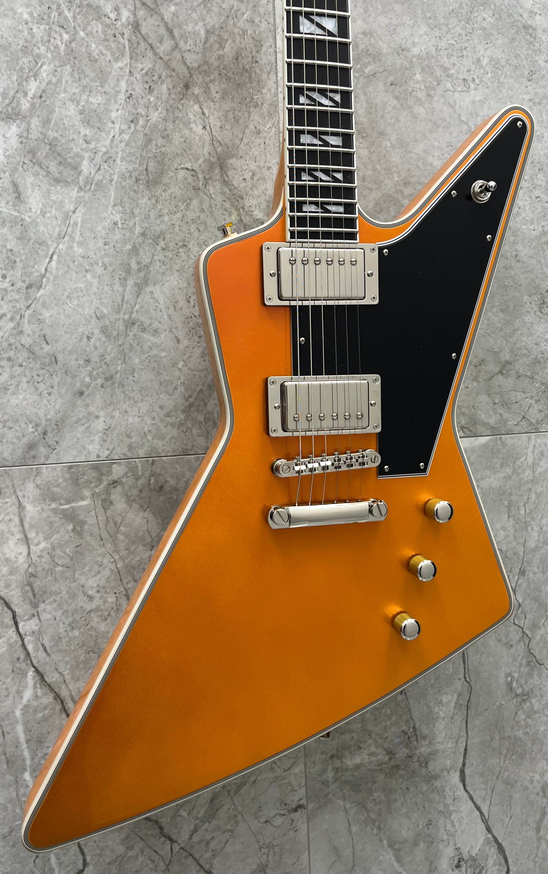 Epiphone Futura Explorer Custom W/ Stainless Steel Frets and Gig Bag Firestorm Shift EIFEXCFSSNH
