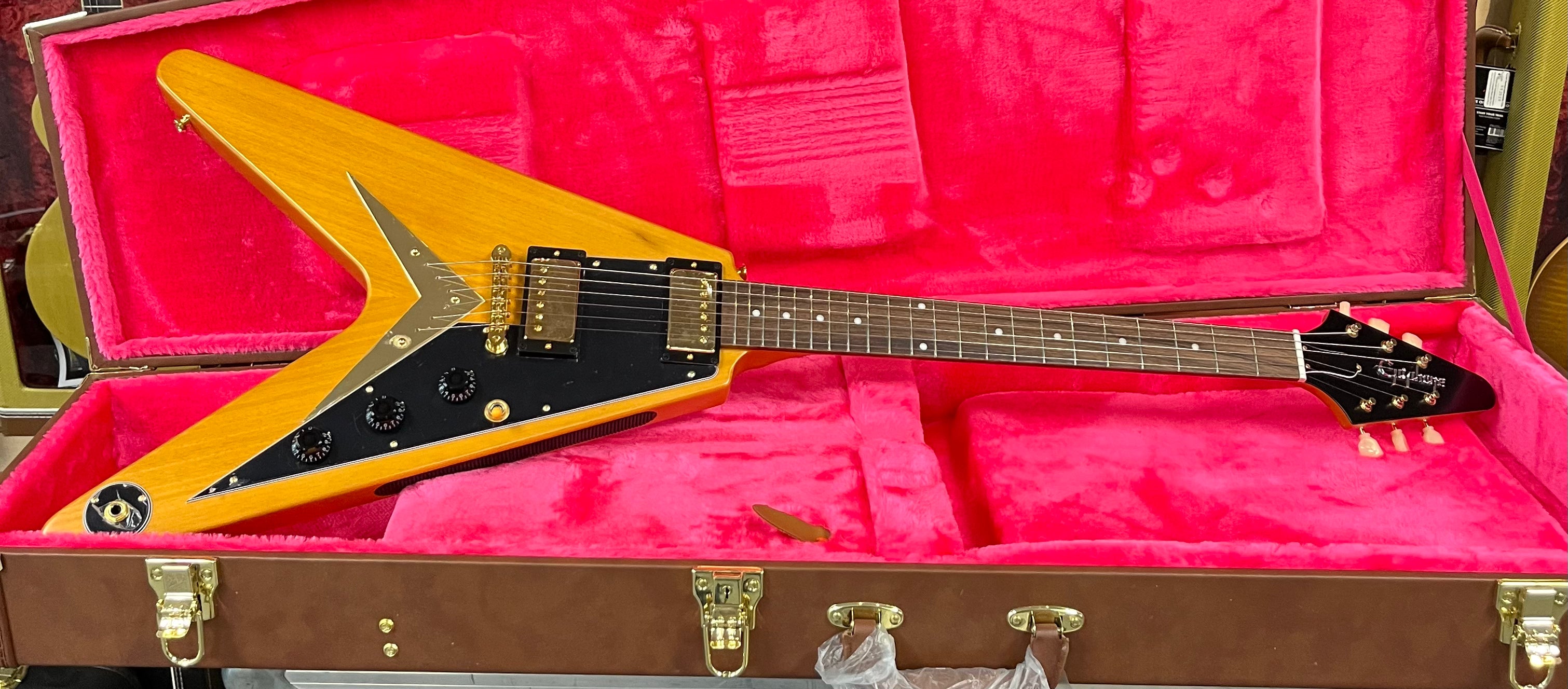 Epiphone Gibson Custom Shop Inspired 1958 Korina Flying V Black Epiphone Gibson Custom Shop Inspired 1958 Korina Flying V Black