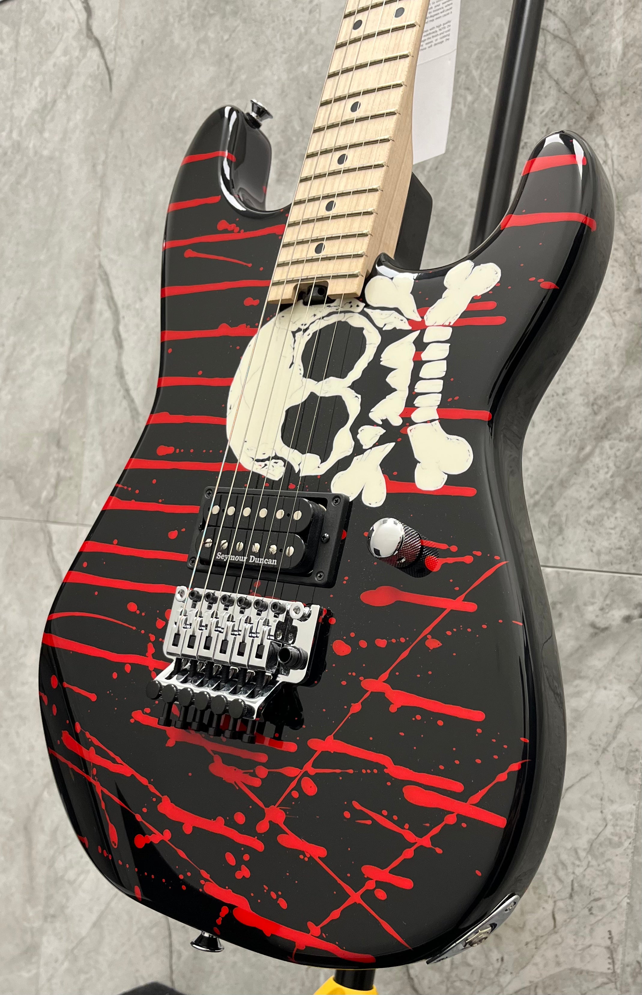 Charvel Pro Mod San Dimas Warren DeMartini Signature BLOOD AND SKULLS 2969171590 SERIAL NUMBER MC233011 - 7.8 LBS