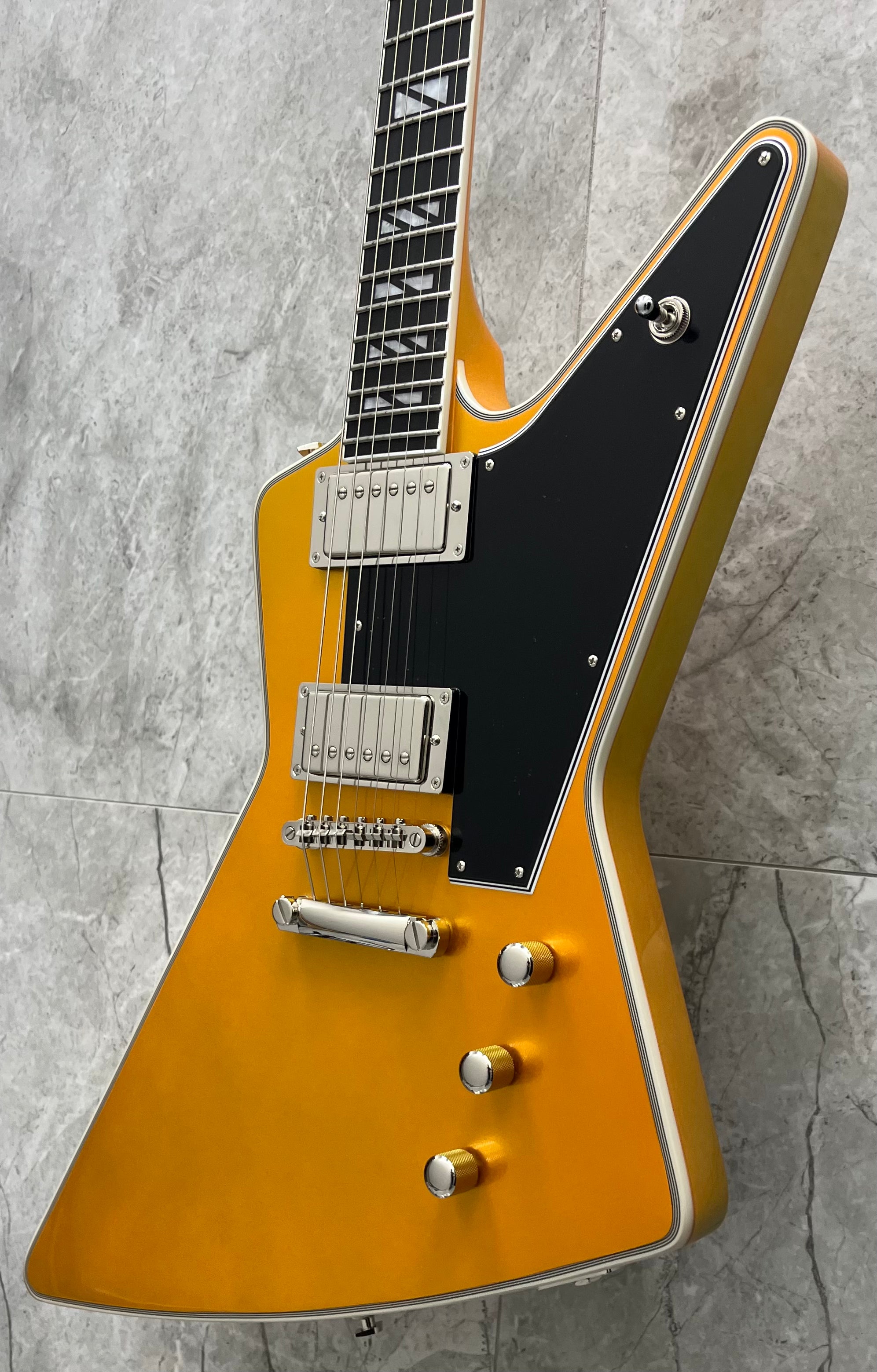 Epiphone Futura Explorer Custom W/ Stainless Steel Frets and Gig Bag Firestorm Shift EIFEXCFSSNH