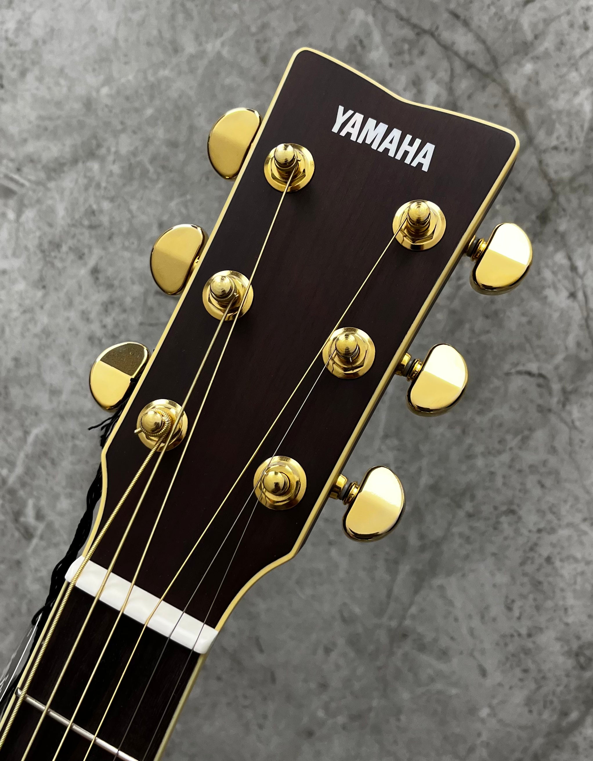 Yamaha LS6ARE BS Folk Guitar Brown Sunburst LS6ARE BS w/ YAMAHA HARD BAG INCLUDED