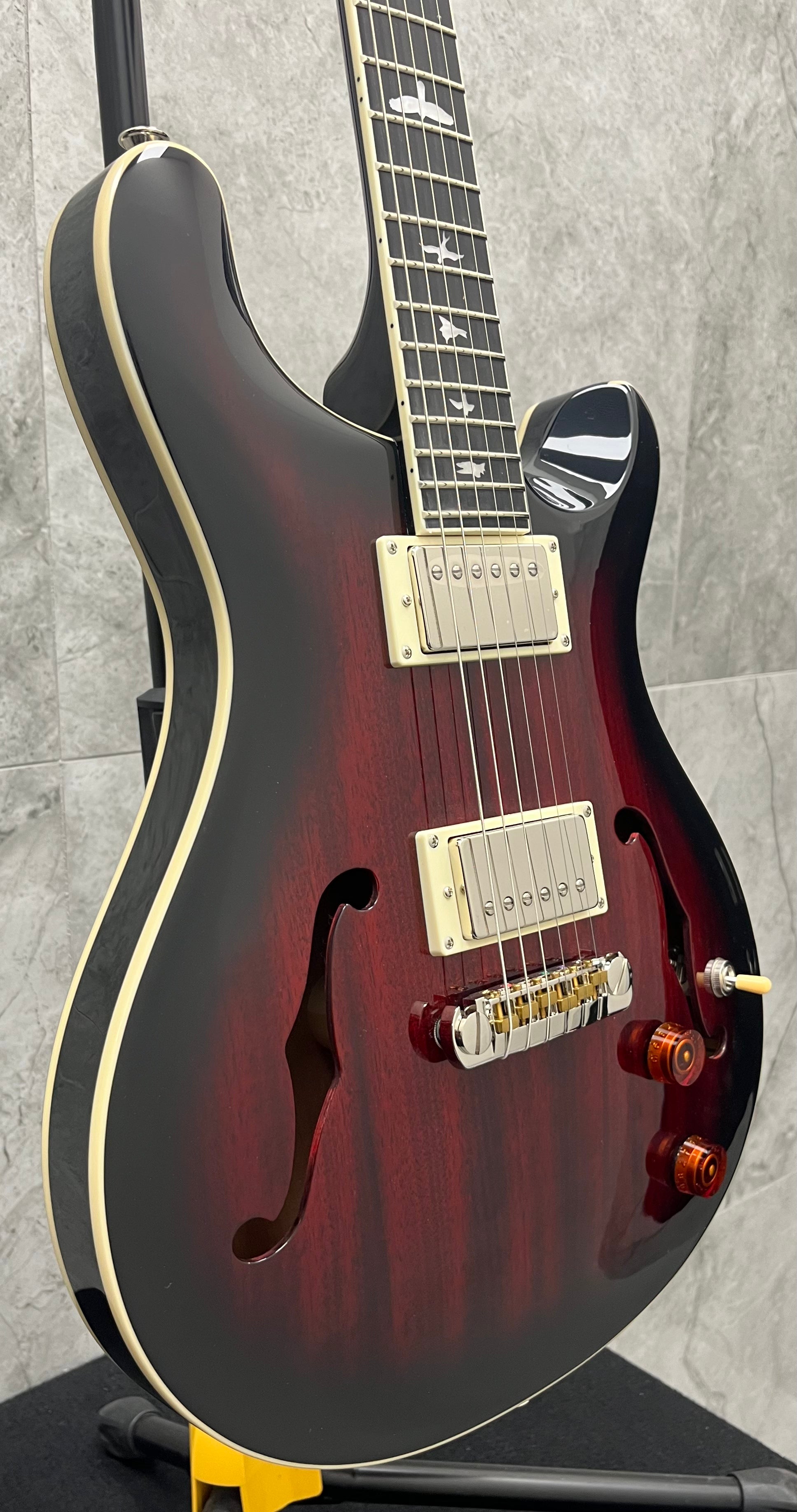 PRS Guitars SE Hollowbody Standard Electric Guitar - Fire Red Burst 105534::FR Includes Hard Shell Case SERIAL NUMBER CTCH00001 - 6.0 LBS