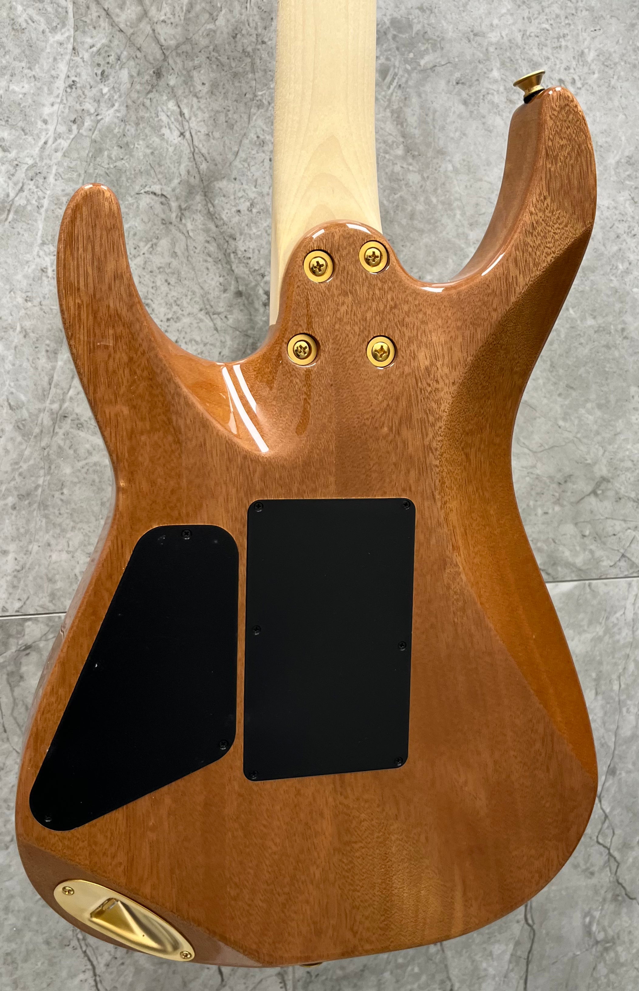 Charvel Pro-Mod DK24 HH FR M Mahogany with Quilt Maple Maple Fingerboard Dark Amber 2969431558 SERIAL MC24000636 - 7.4 LBS