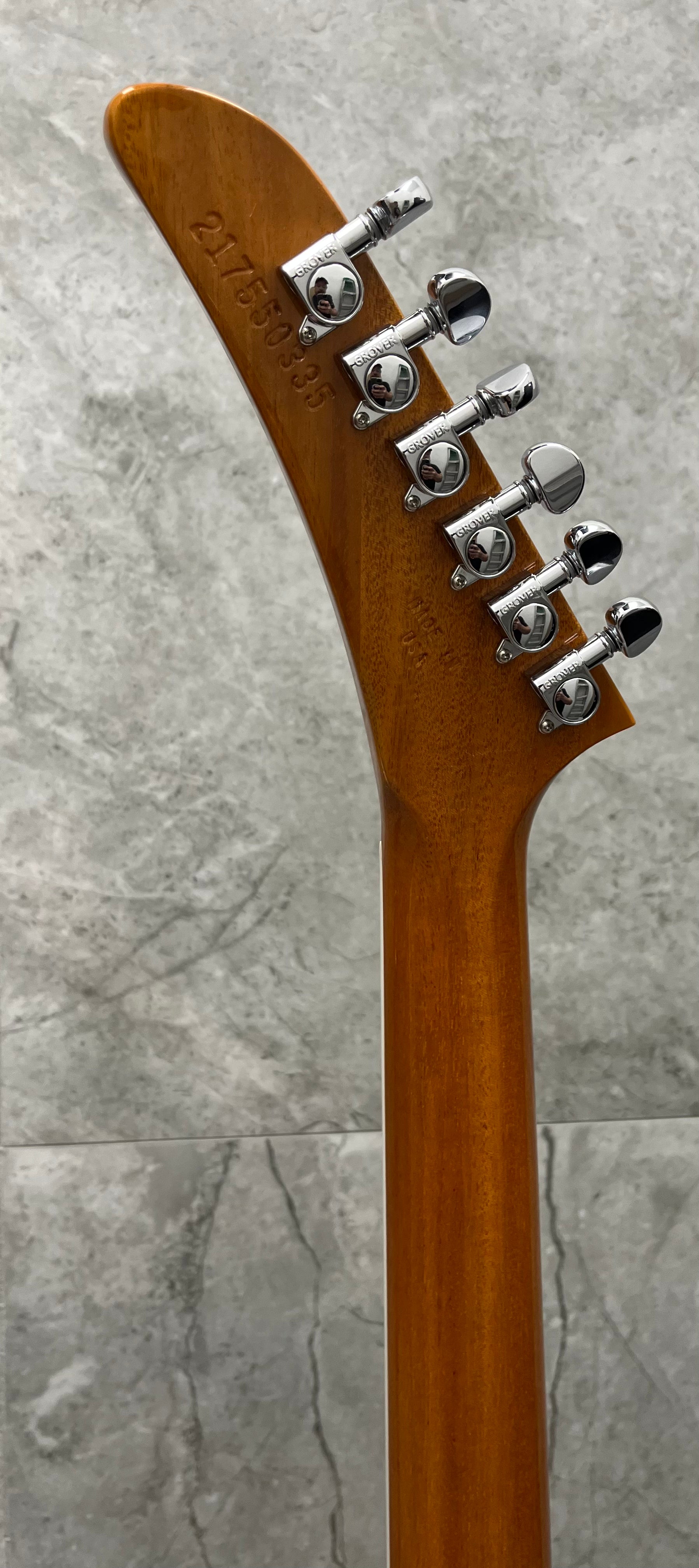 Gibson USA 70s Explorer Antique Natural DSXS00ANCH SERIAL NUMBER 217550335 - 7.0 LBS