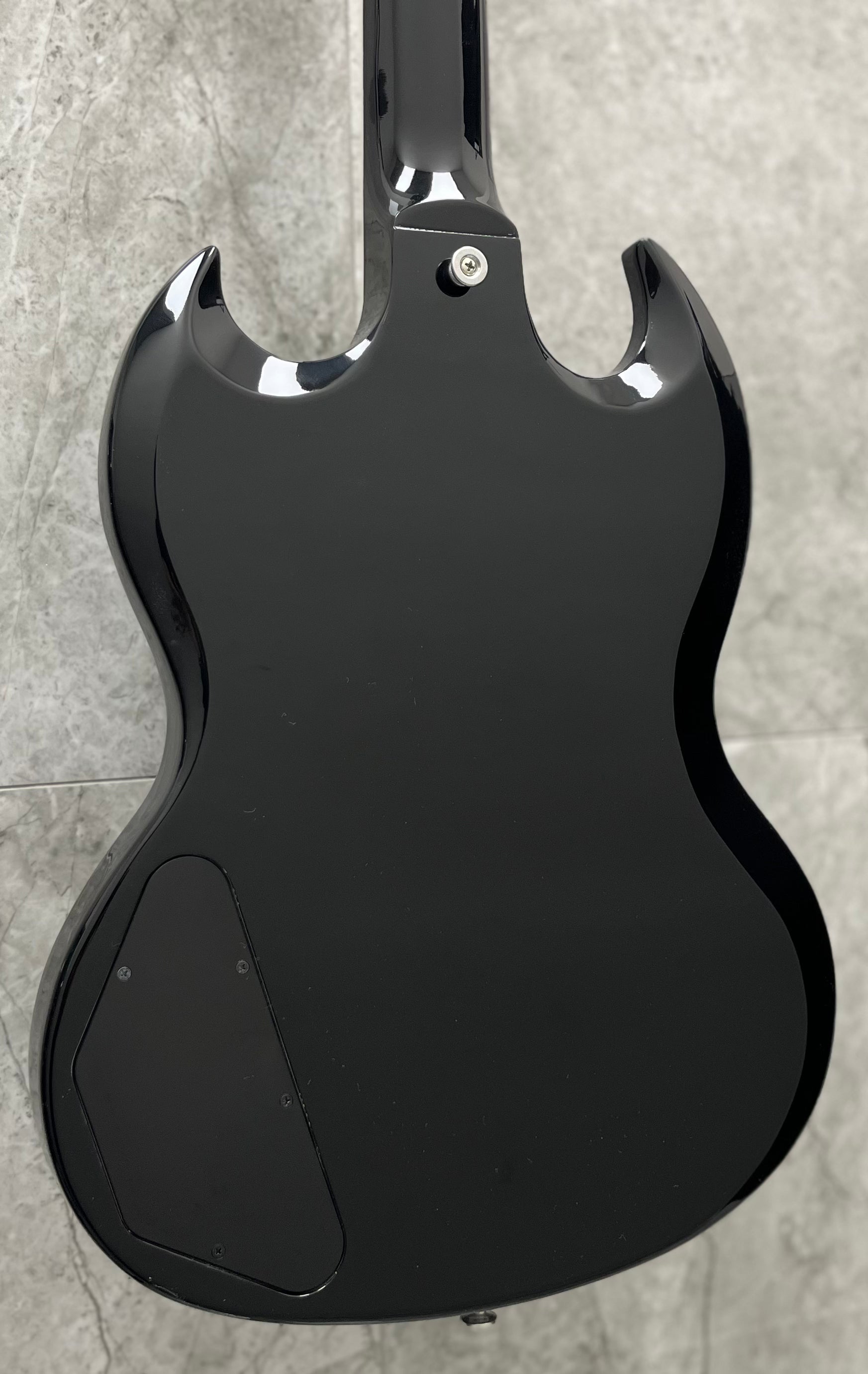 Gibson USA SG Standard Electric Guitar with Softshell Case - Ebony Silverburst SGSG23BSCH SERIAL NUMBER 232540103 - 6 LBS 5 OZ