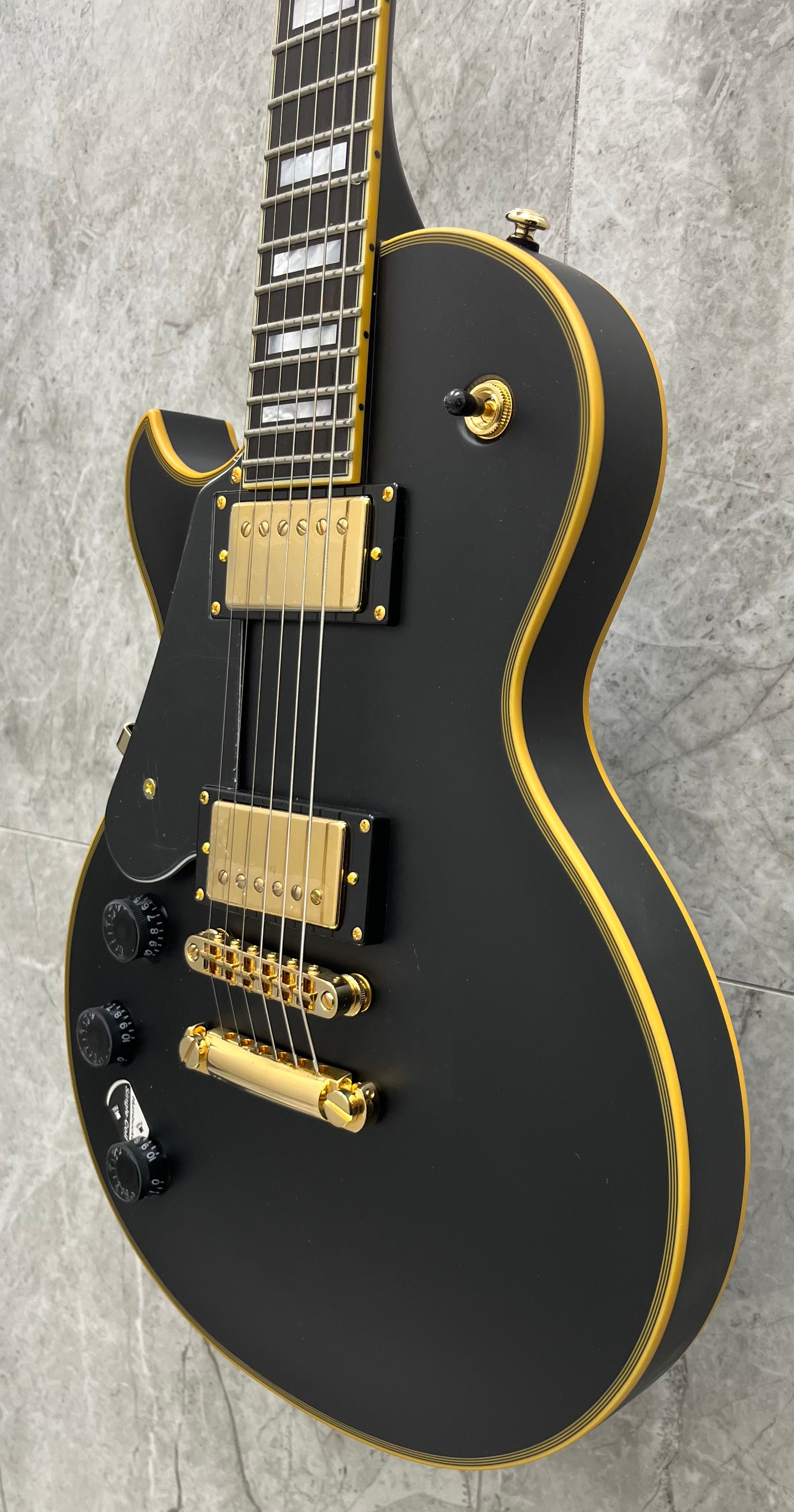 Schecter Solo II Custom Left Handed Electric Guitar Aged Black Satin 662-SHC SERIAL NUMBER W22041572 - 8.2 LBS