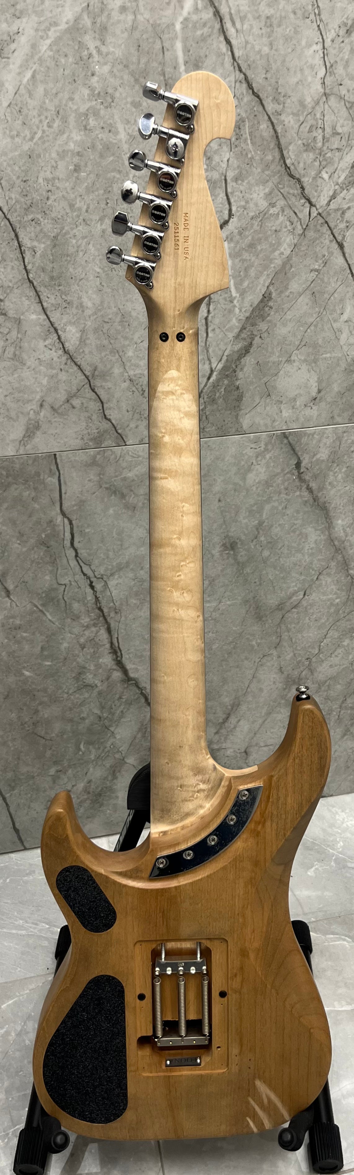 Washburn N4 Authentic Nuno Bettencourt MADE IN THE USA Signature Guitar N4AUTHENTIC-D SERIAL NUMBER 2511561 - 7 LBS 2 OZ