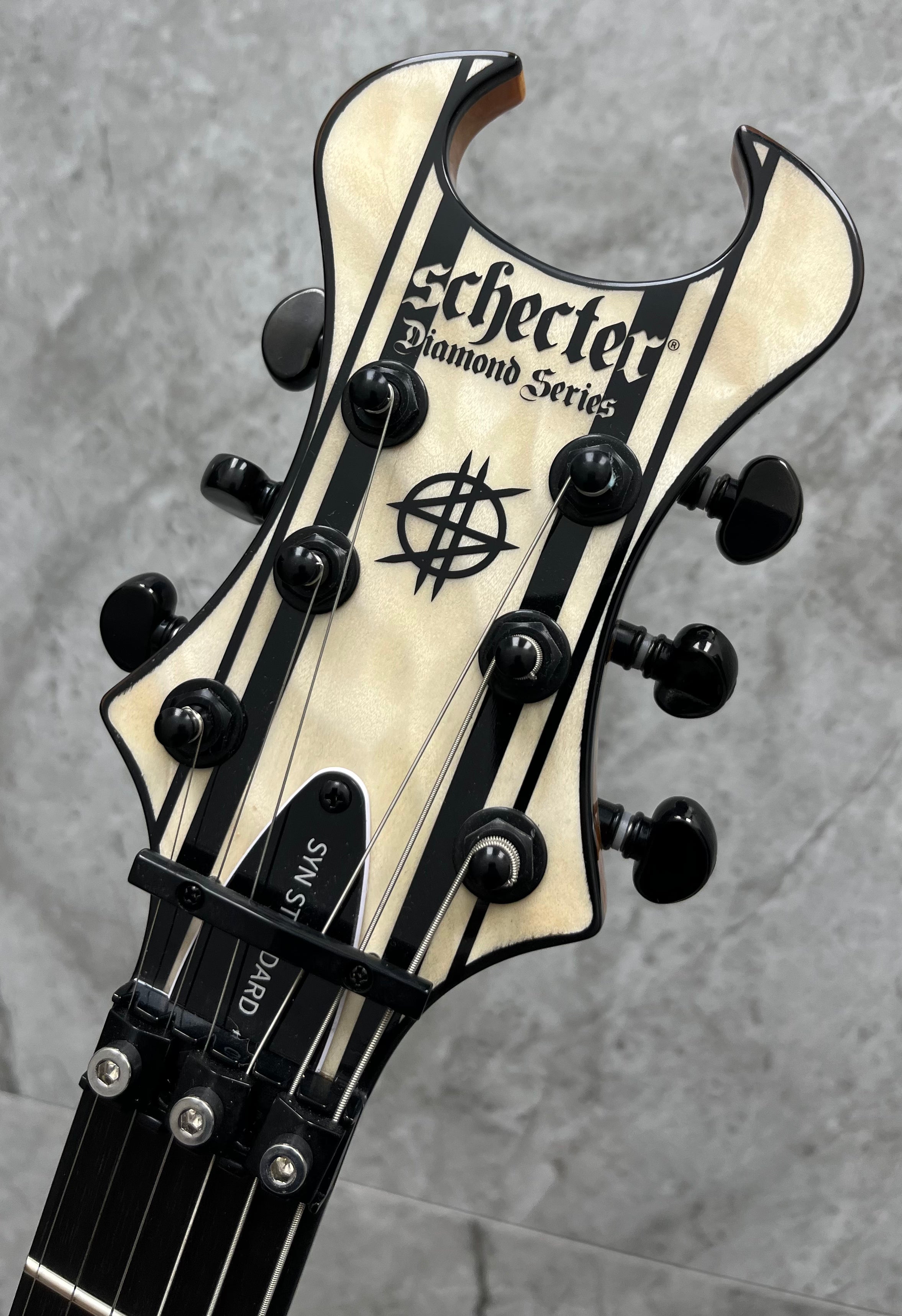 Schecter Synyster Standard Plus Left Handed Electric Guitar, Gloss Natural 1754-SHC SERIAL NUMBER IM25101739 - 7 LBS 15 OZ