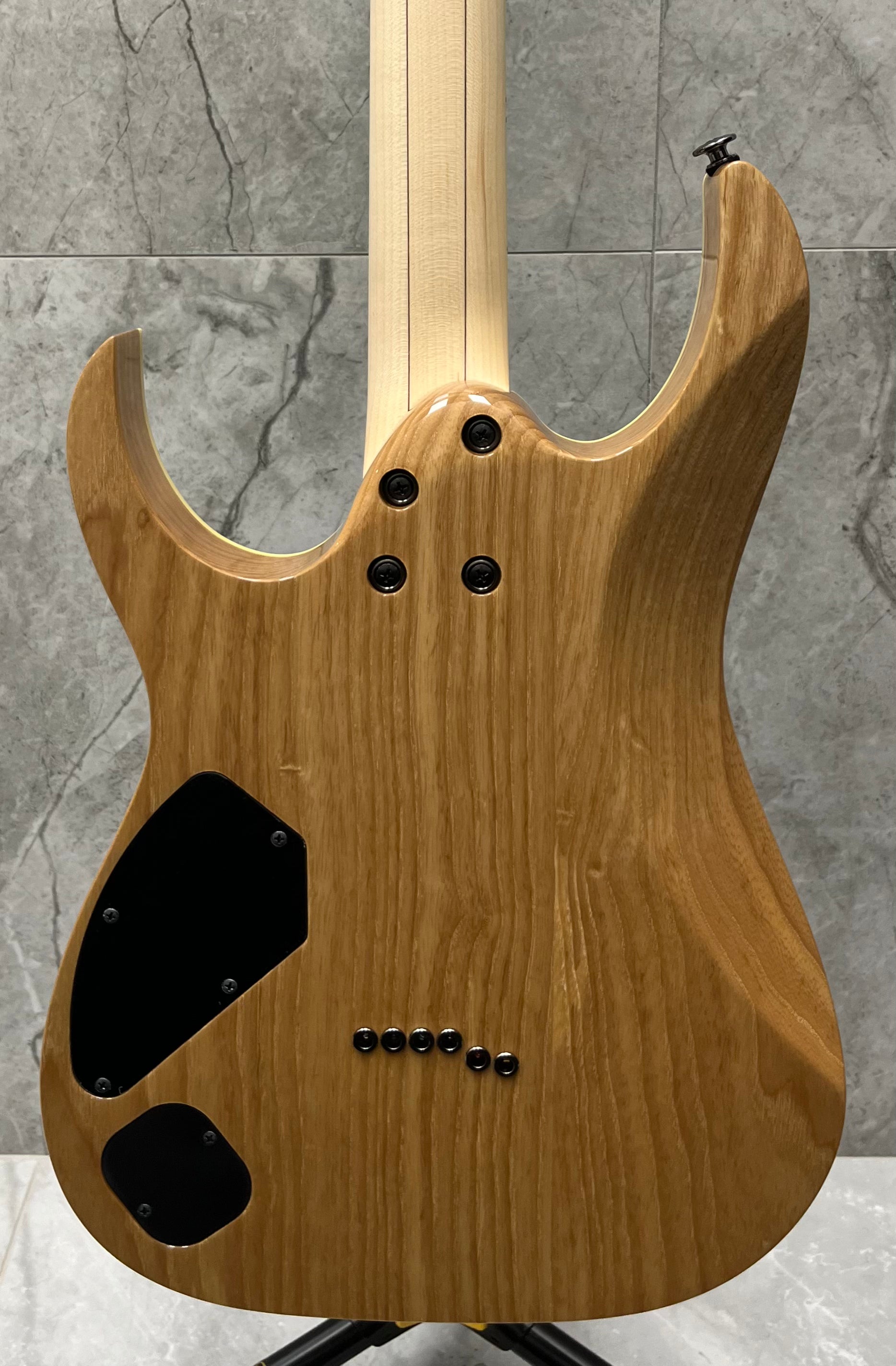 Ibanez RG Prestige Made in Japan 6 string Electric Guitar w/Case - Royal Plum Burst RG652AHMFXRPB