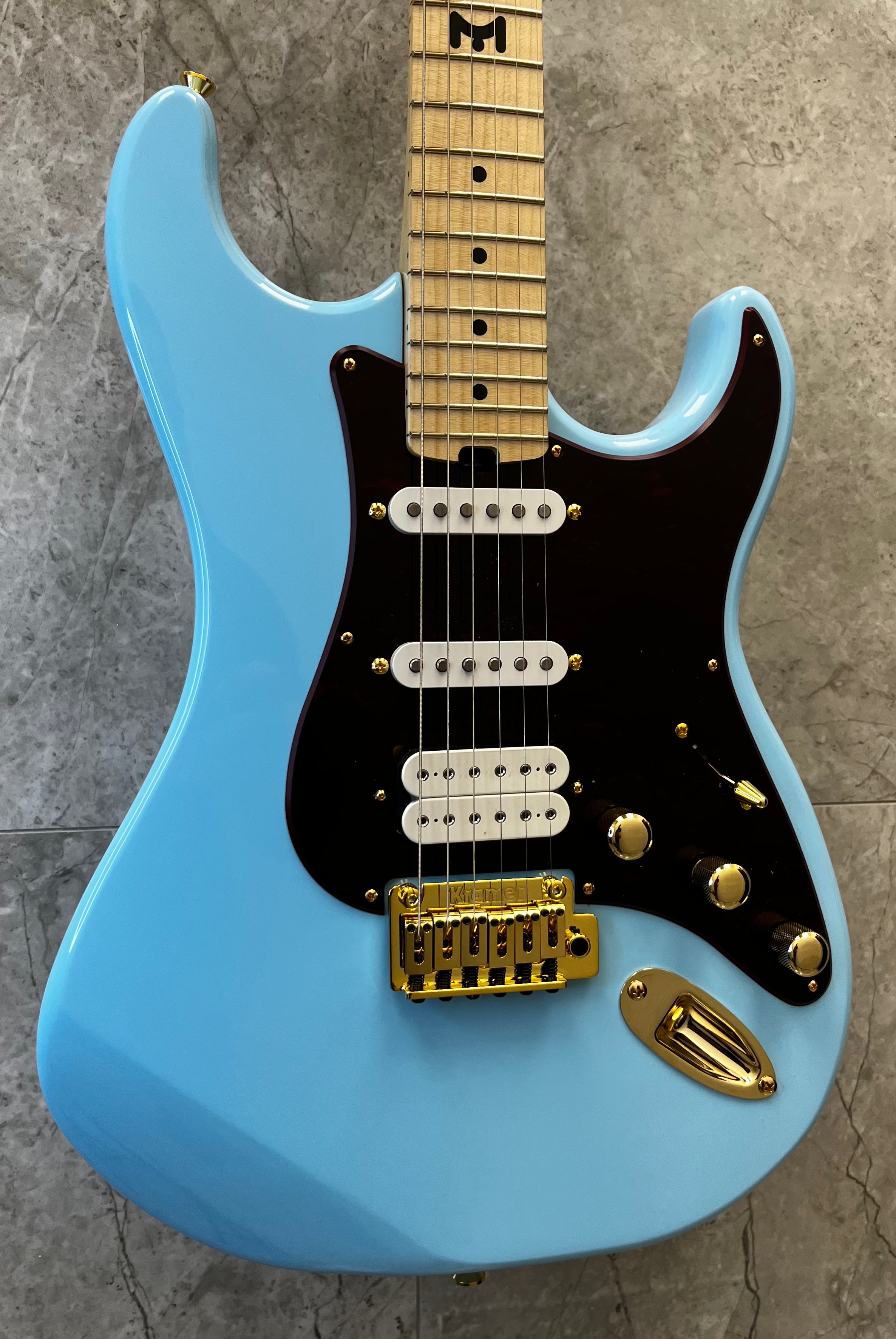 Kramer Malina Moye Pacer Deluxe KPDMMSBGH W/ GIG BAG SERIAL NUMBER 26021520633 - 7 LBS 10 OZ