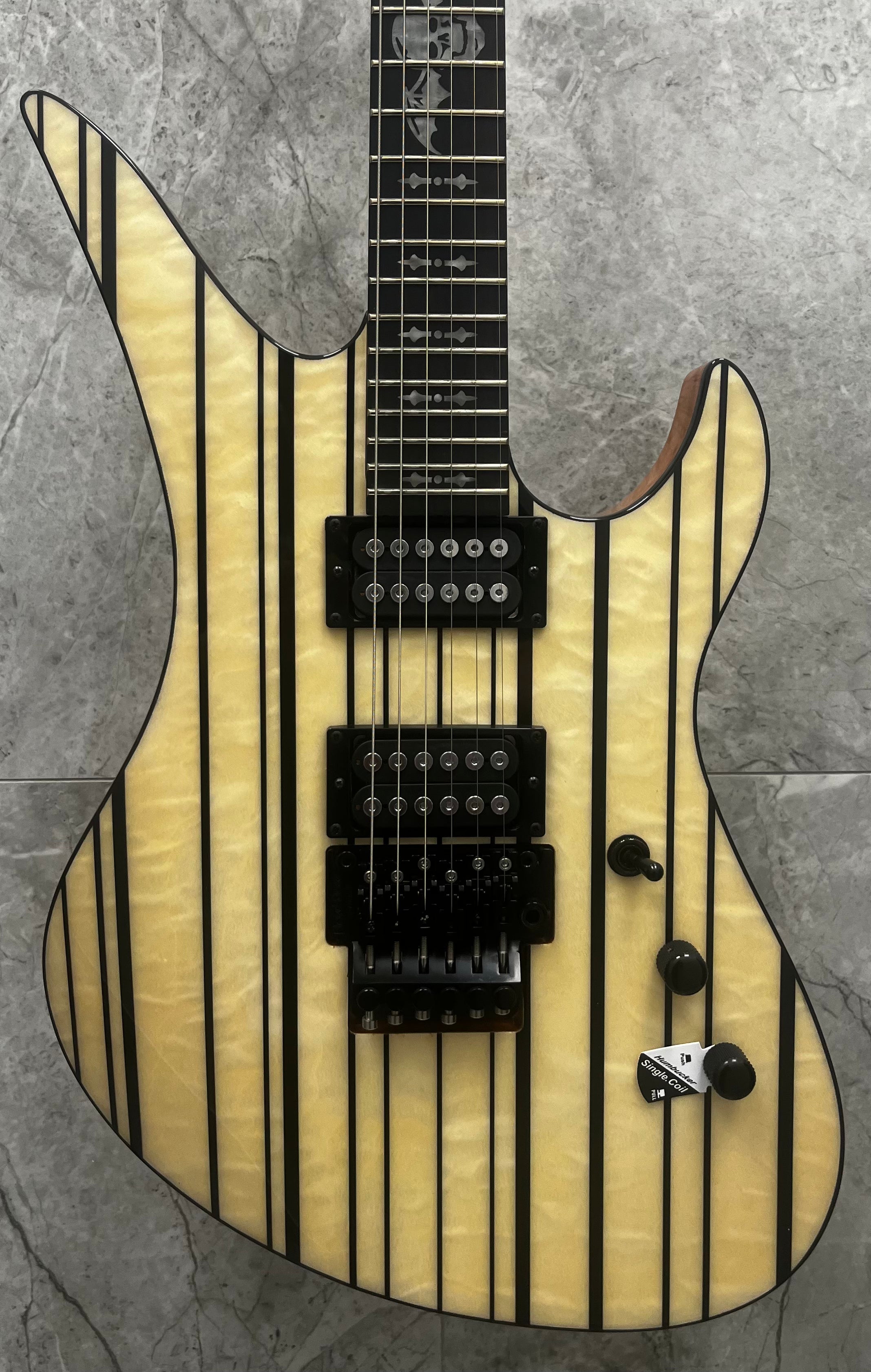 Schecter Synyster Standard Plus Gloss Natural 1752-SHC SERIAL NUMBER IM25120585 - 8 LBS 6 OZ