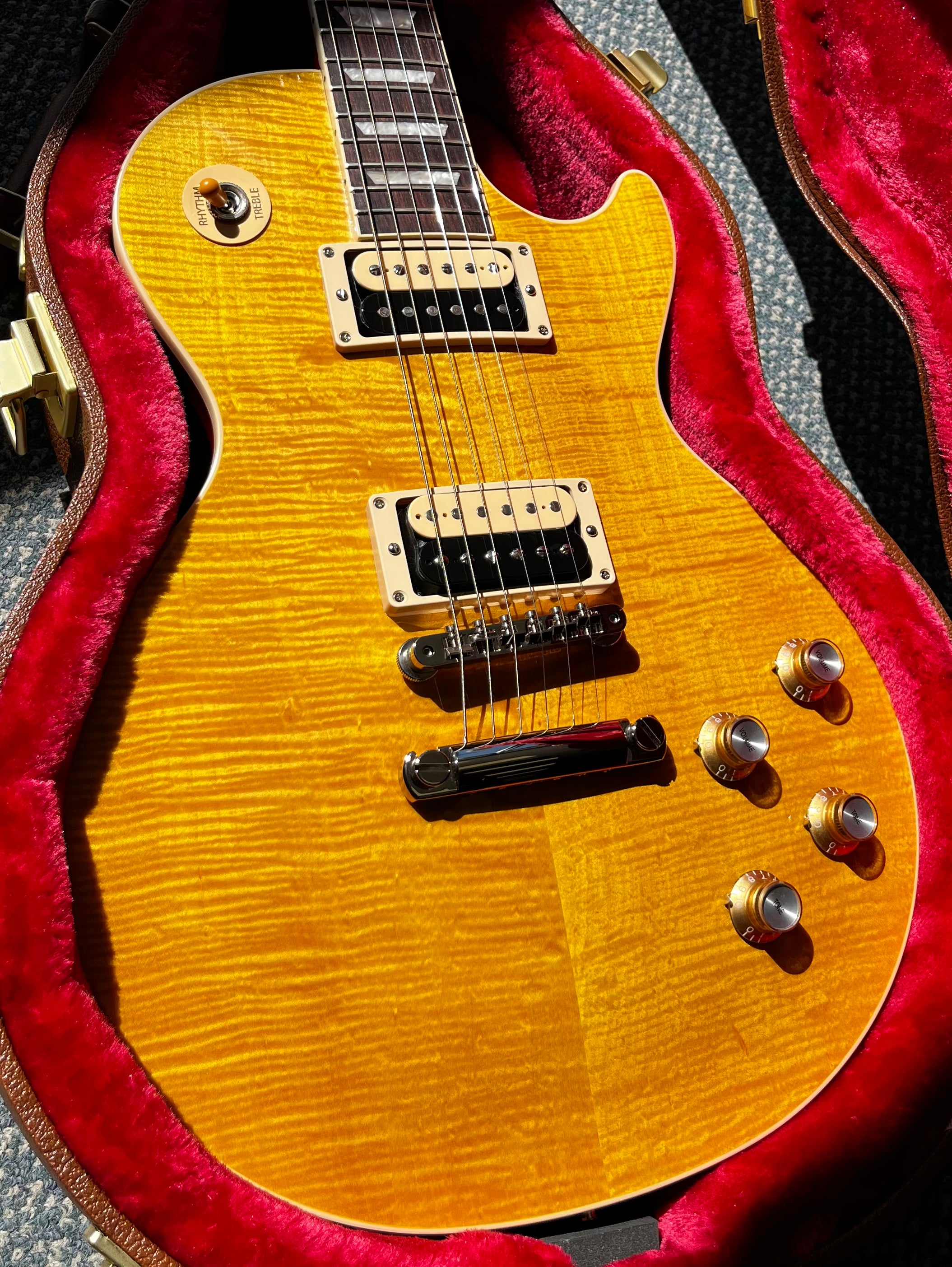 Gibson USA Slash Les Paul Standard LPSS00APNH Appetite Amber SERIAL NUMBER 231150212 - 8 LBS 10 OZ