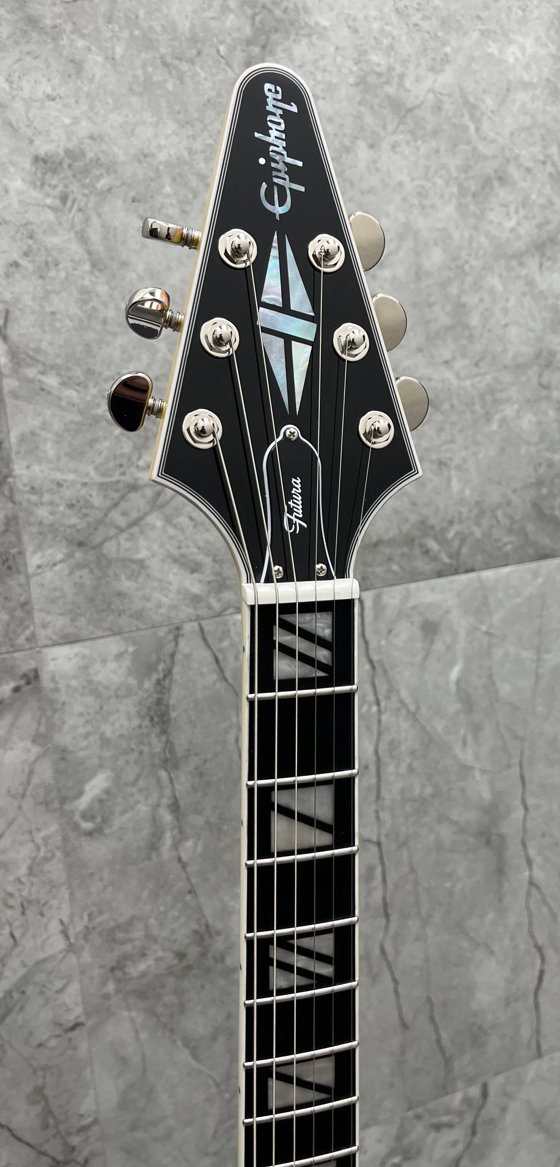Epiphone Futura Flying V Custom Stainless Steel Frets Solaris Shift W/ GIG BAG EIFFVCSLSNH SERIAL NUMBER 25111526099 - 7 LBS 10 OZ
