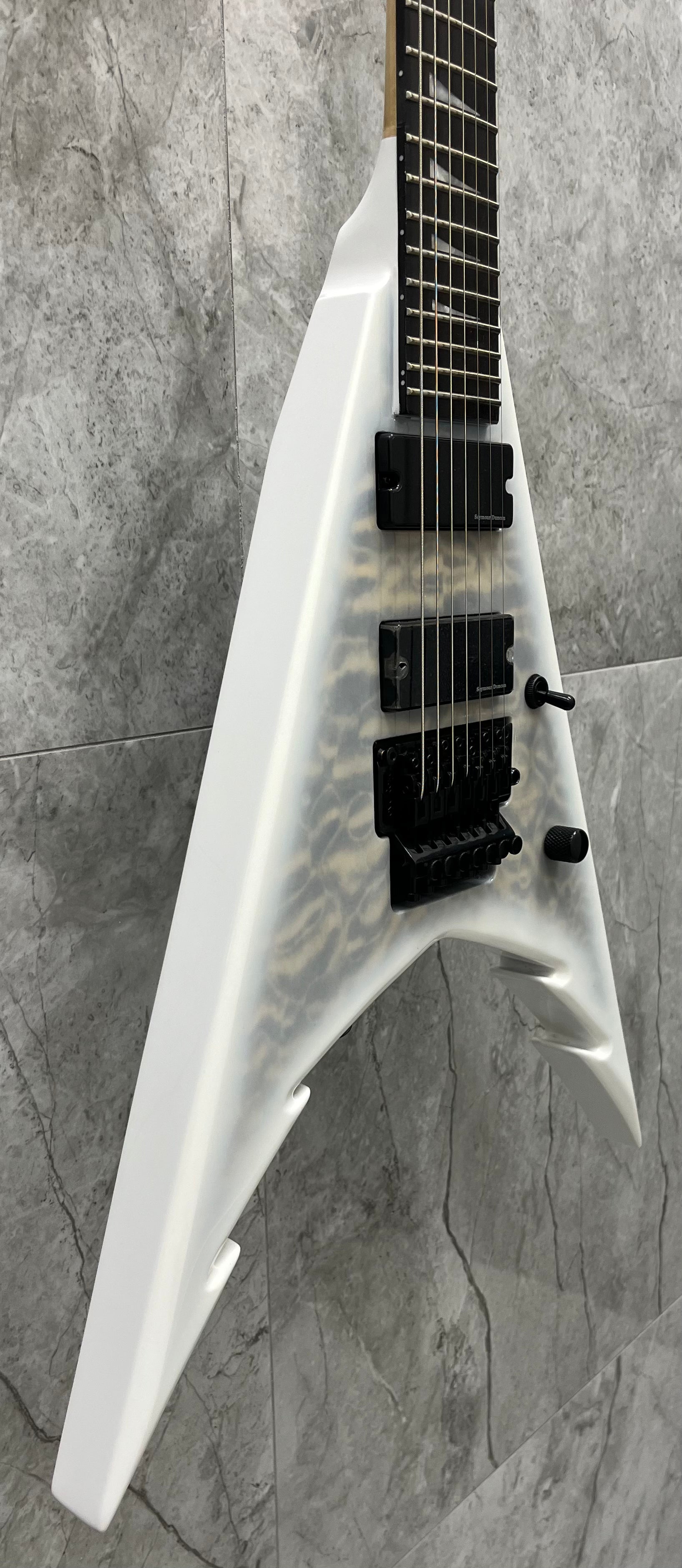 Jackson Pro Series Signature Corey Beaulieu King V  7 String KV7Q, Ebony Fingerboard, Winterstorm  2912127577 SERIAL NUMBER ISJ2403287 - 7.4 LBS