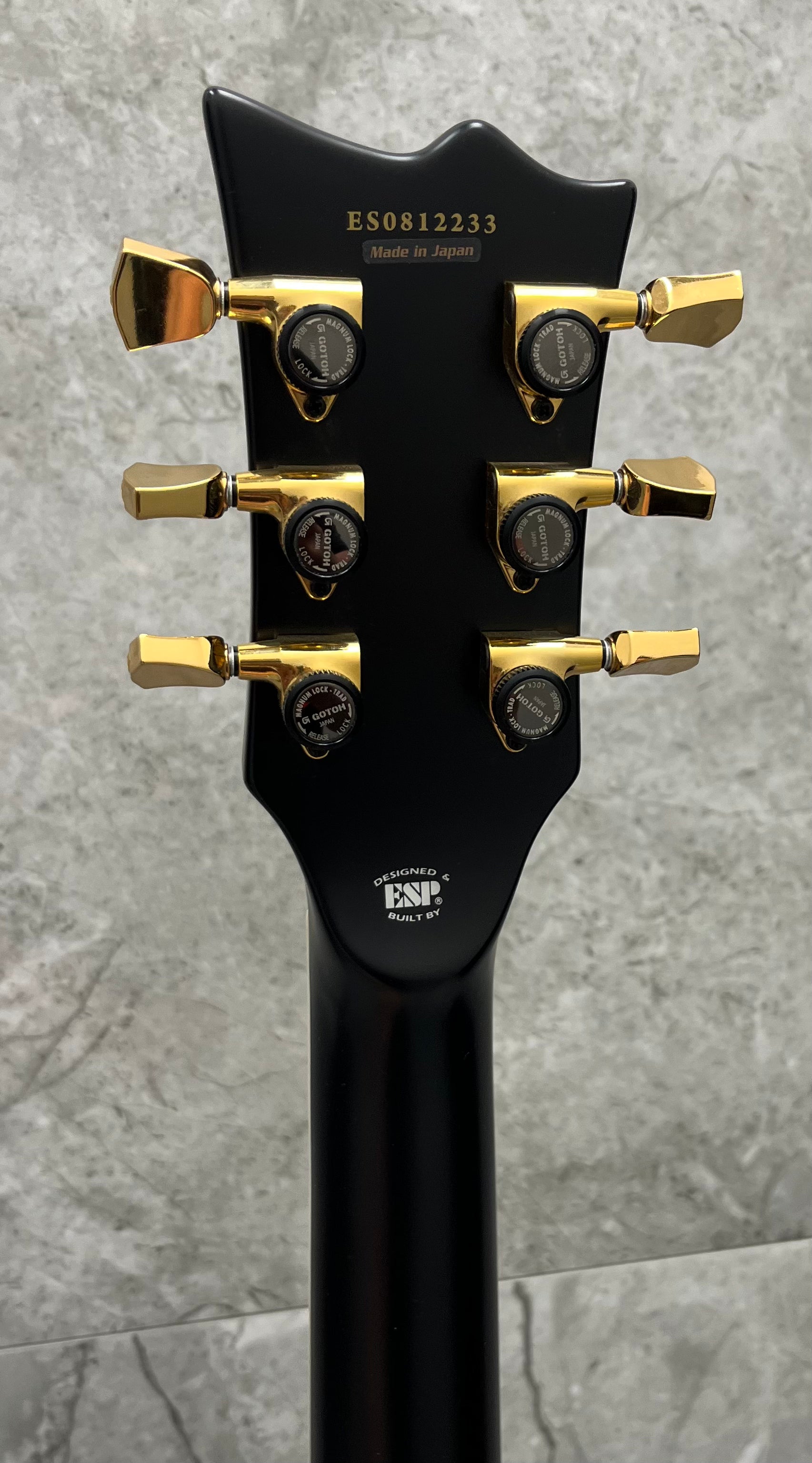 ESP E-II EII MADE IN JAPAN Eclipse Full Thickness Evertune Black EIIECFTETBLK SERIAL NUMBER ES0812233 - 8.4 LBS